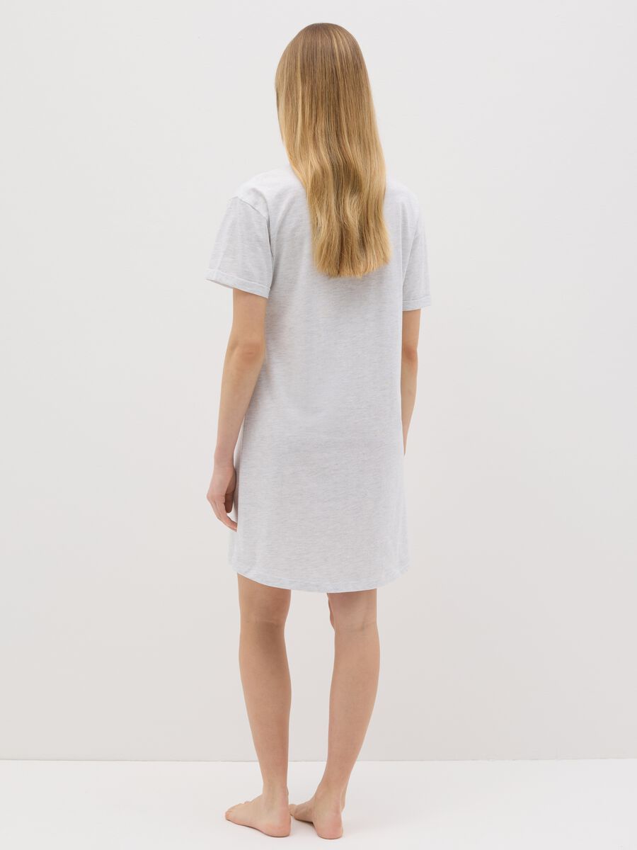 Grey nightshirt with "Be Real" print_2