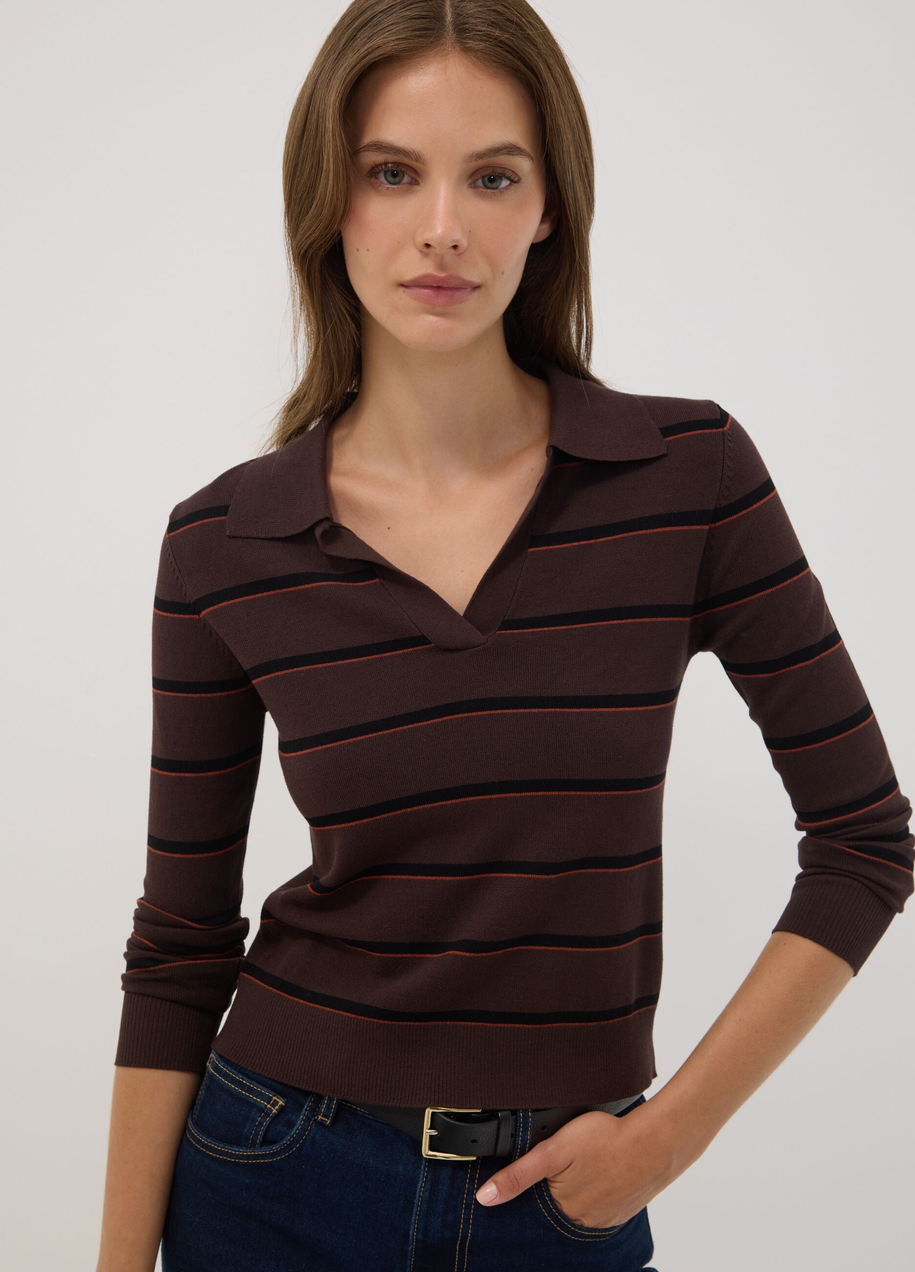 Brown viscose-blend polo-collar jumper, regular fit