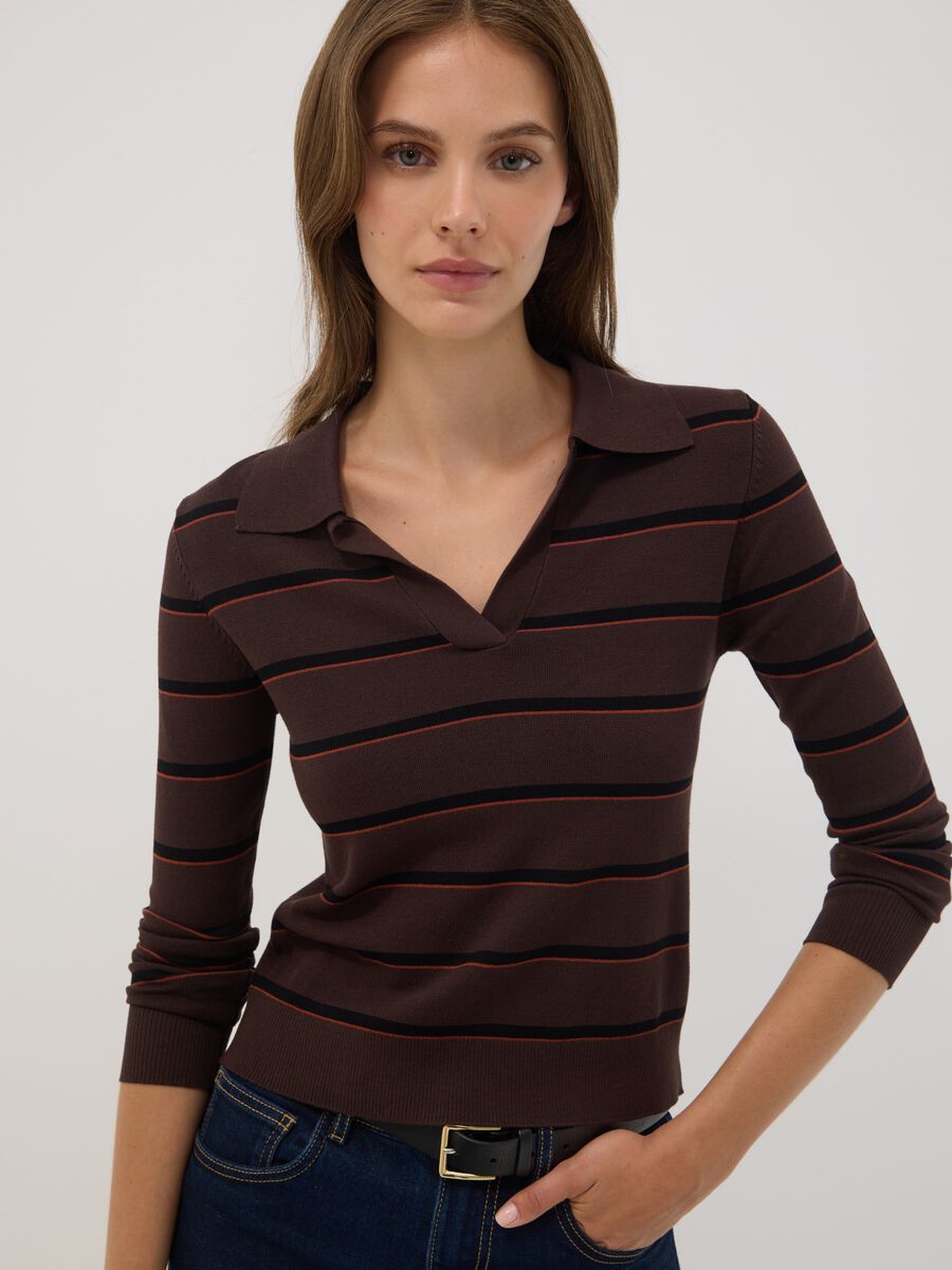 Brown viscose-blend polo-collar jumper, regular fit_0