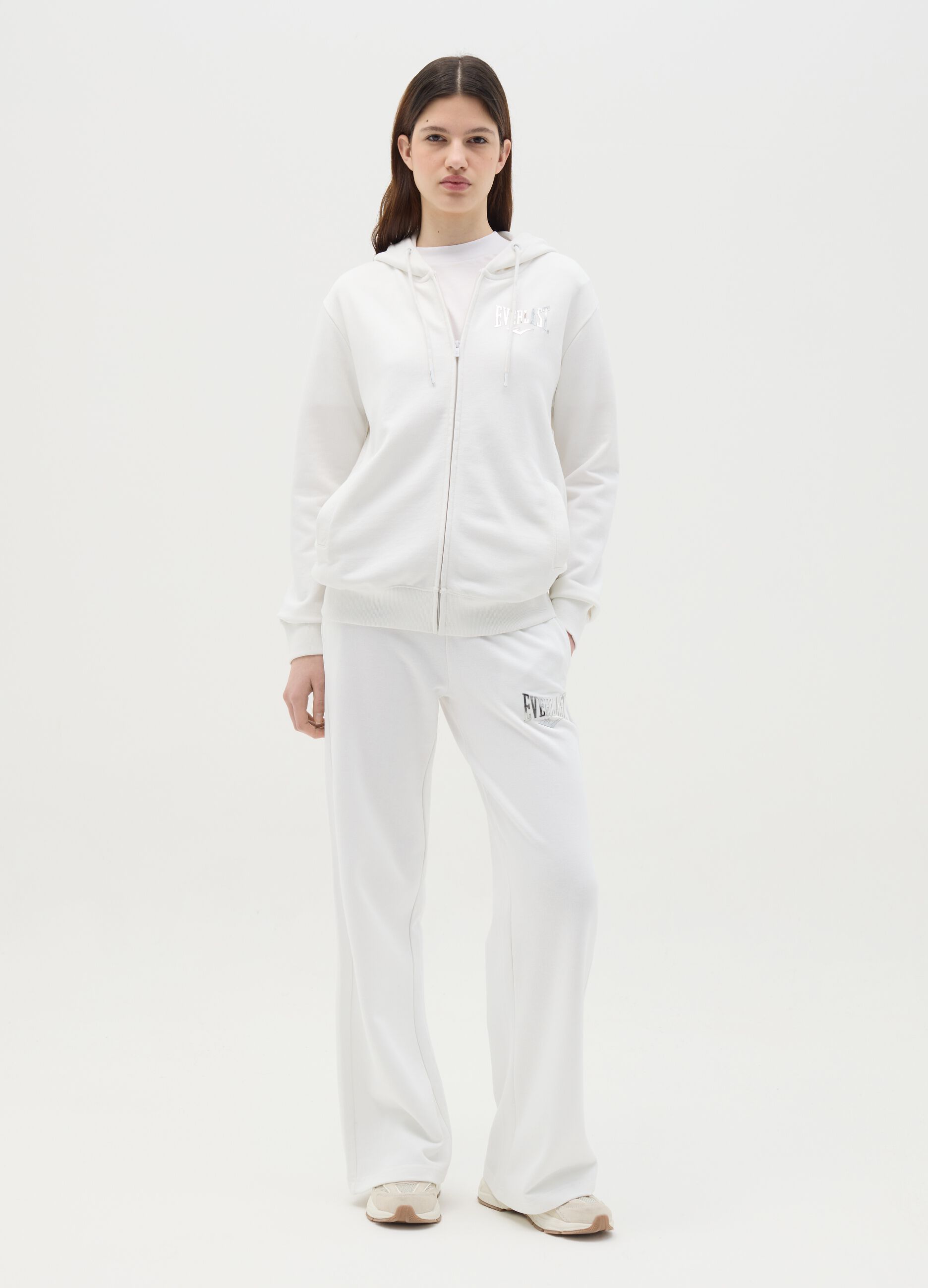 White full-zip sweatshirt with hood and foil print