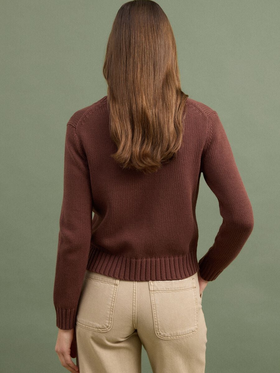 Cardigan marrone in puro cotone con bottoni regular fit_3