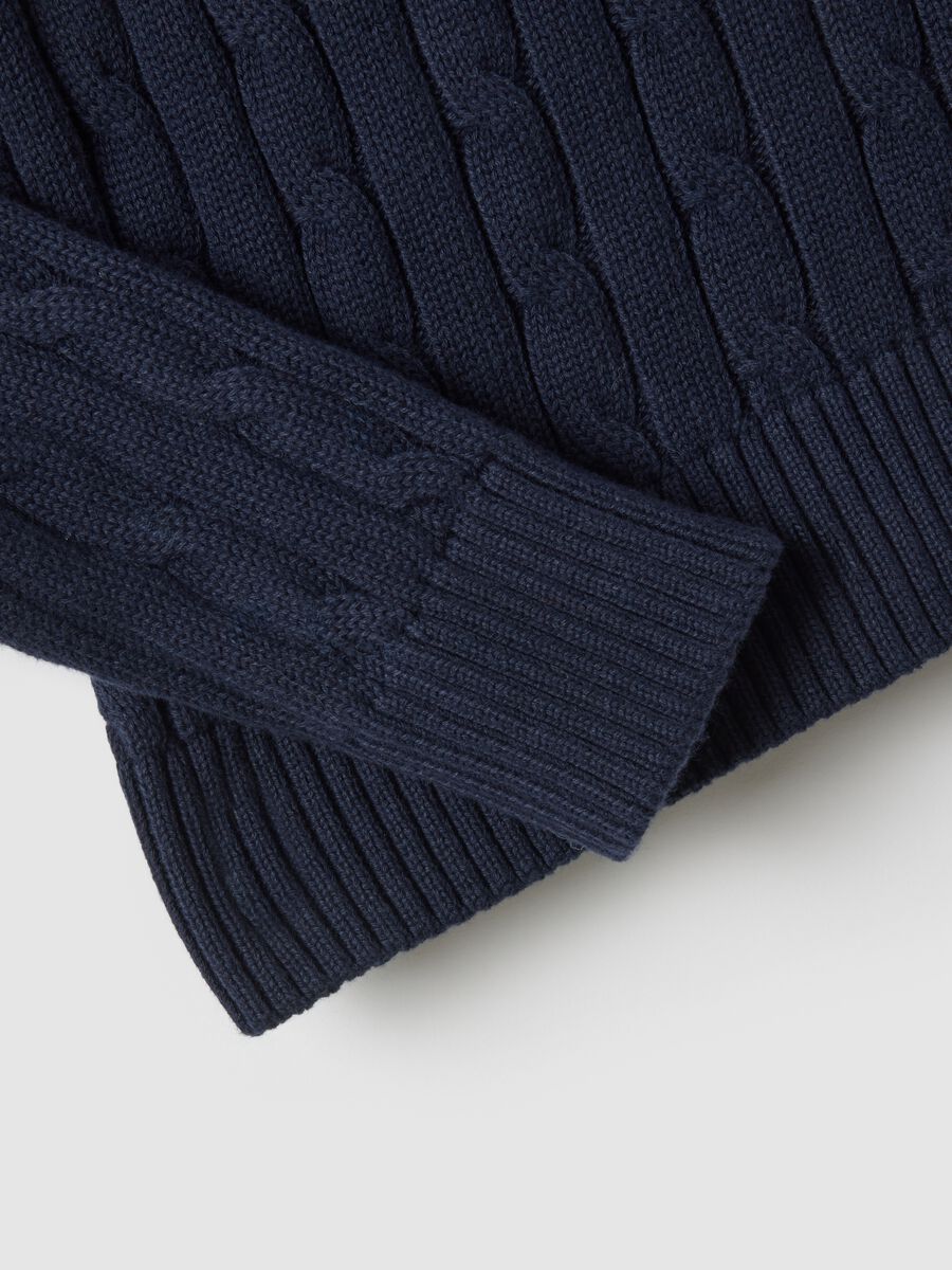 Blue sweater in pure cotton with regular fit and cable knit_5