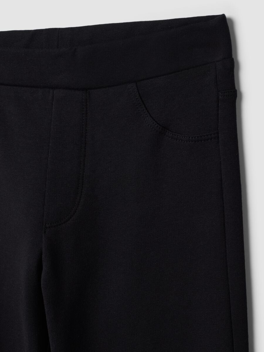 Pantaloni neri in cotone organico elasticizzato slim fit per ragazza_6