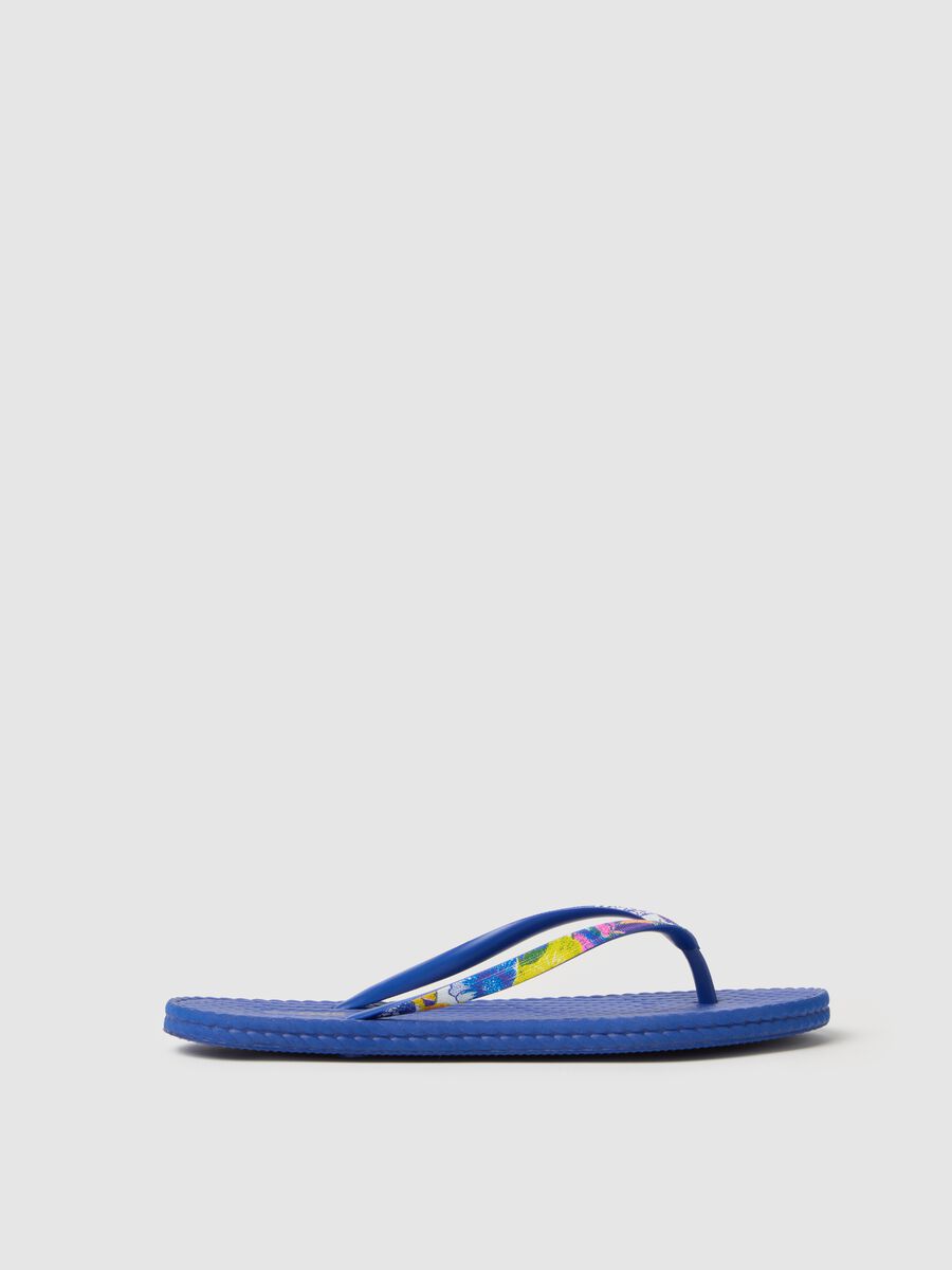 Women's flip-flops in blue with patterned straps_0
