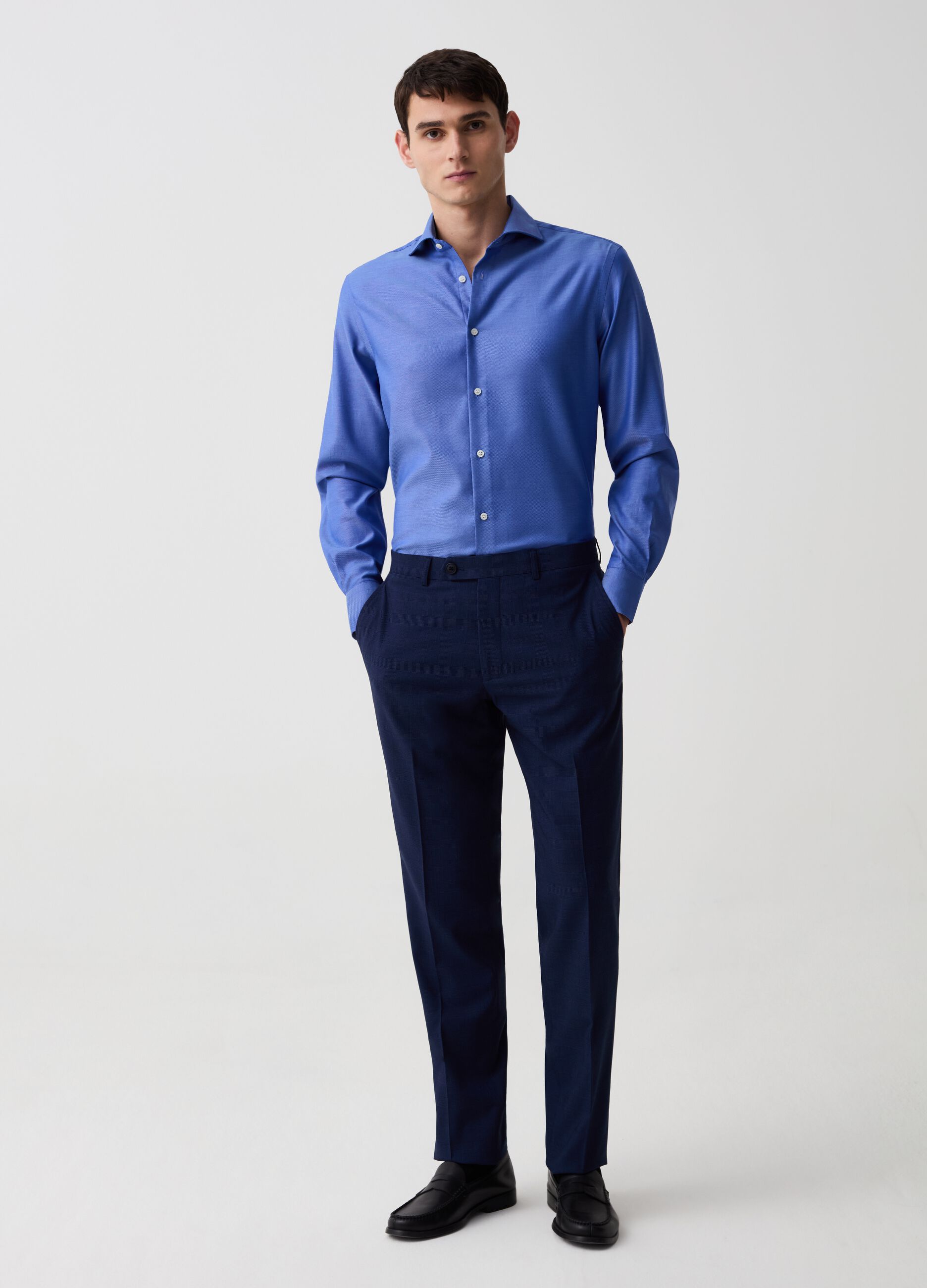 Camicia regular fit no stiro trama a righe diagonali