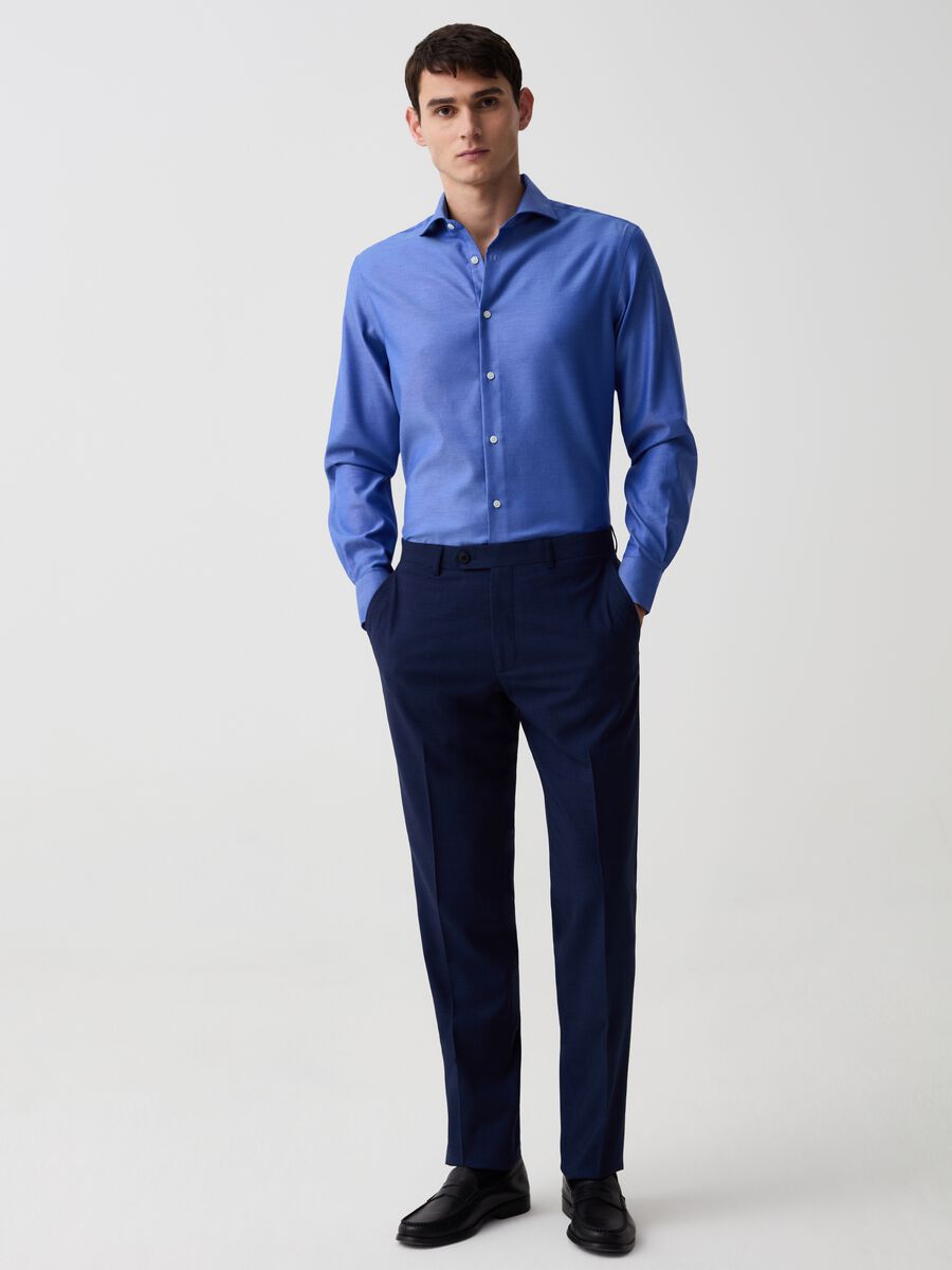 Regular-fit no-iron shirt with diagonal striped weave_1