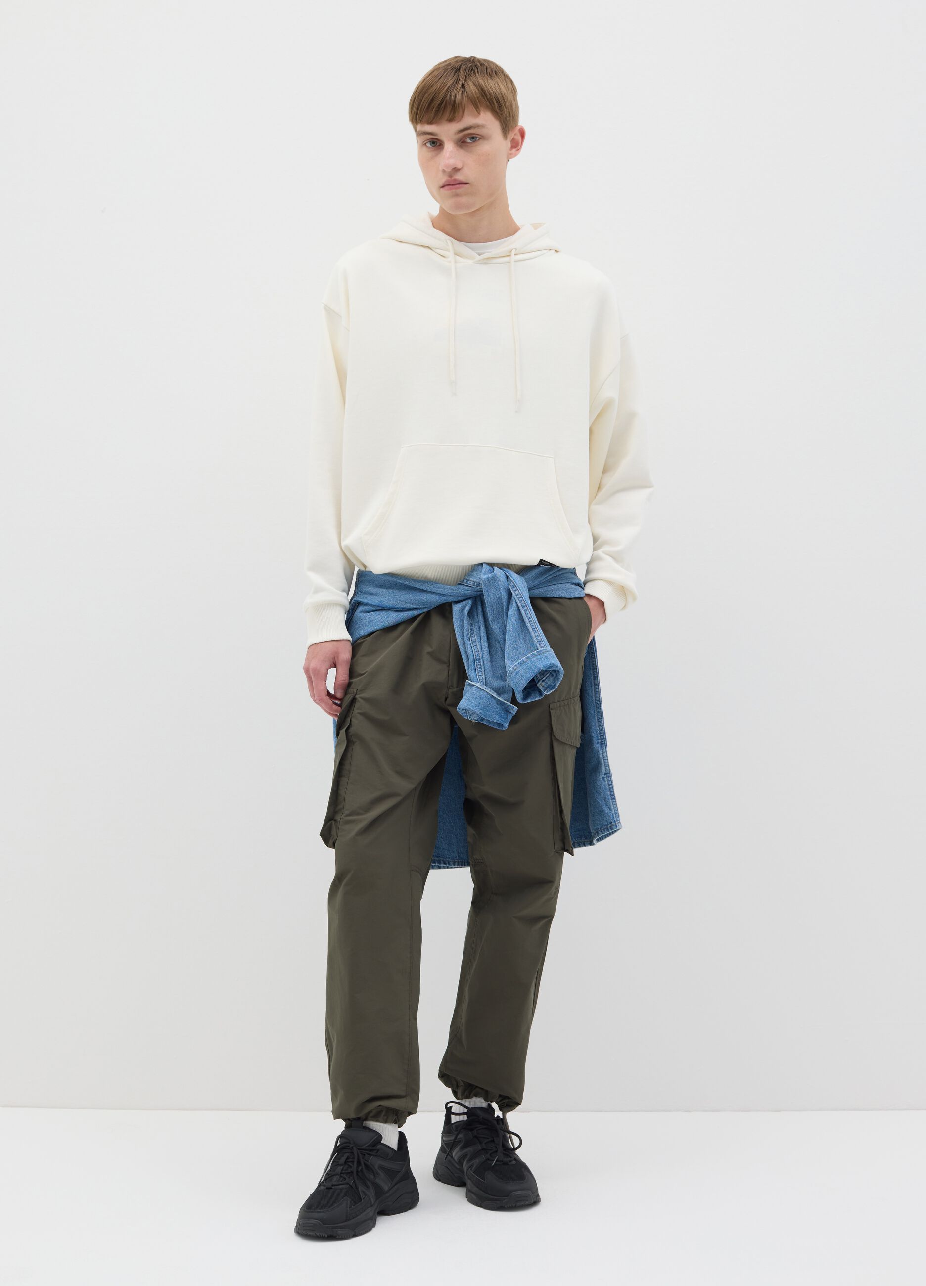 Felpa over fit in cotone con cappuccio 