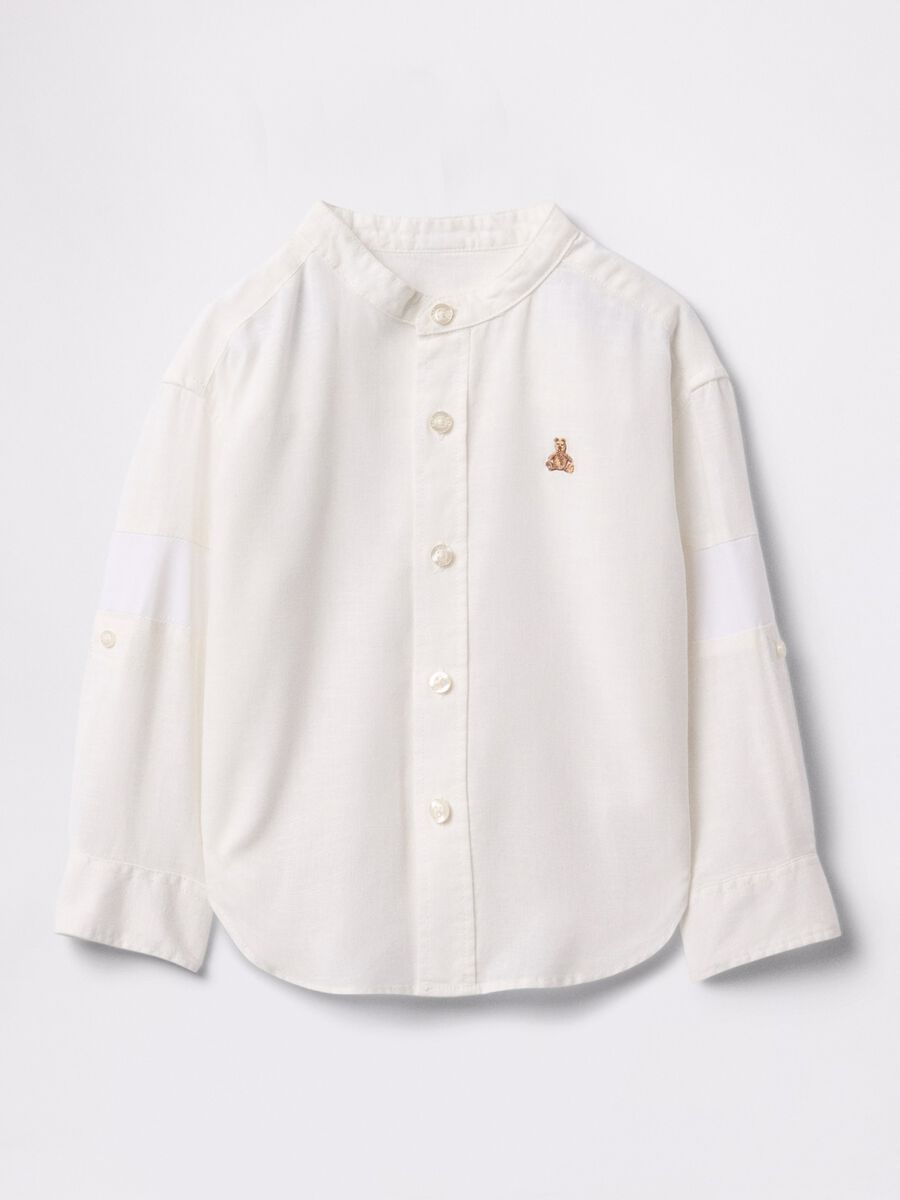 White linen and cotton shirt with teddy bear embroidery_0