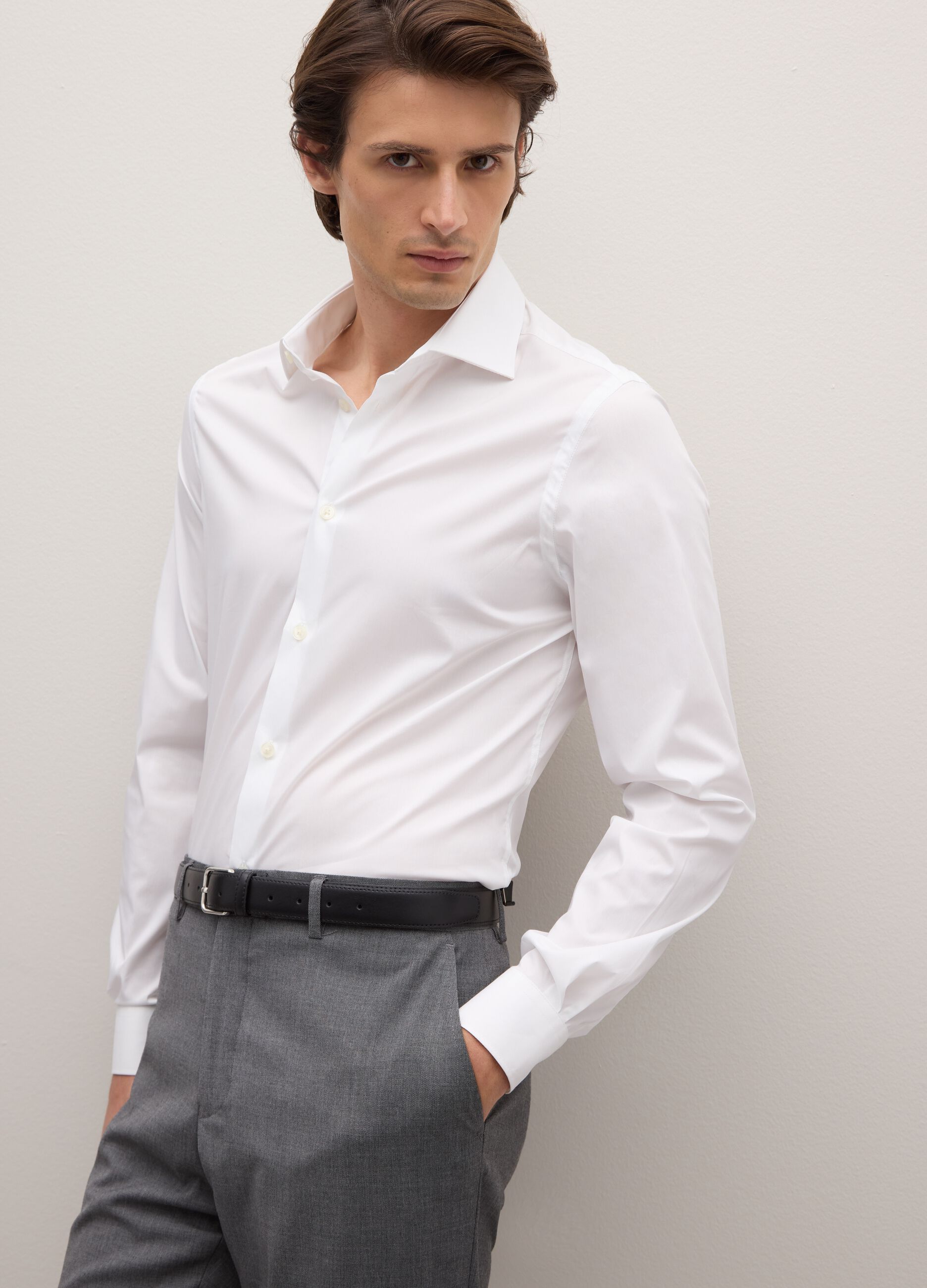 White slim fit cotton blend shirt