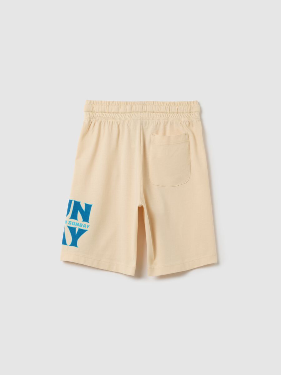Boys’ beige shorts in 100% cotton with regular waist_1