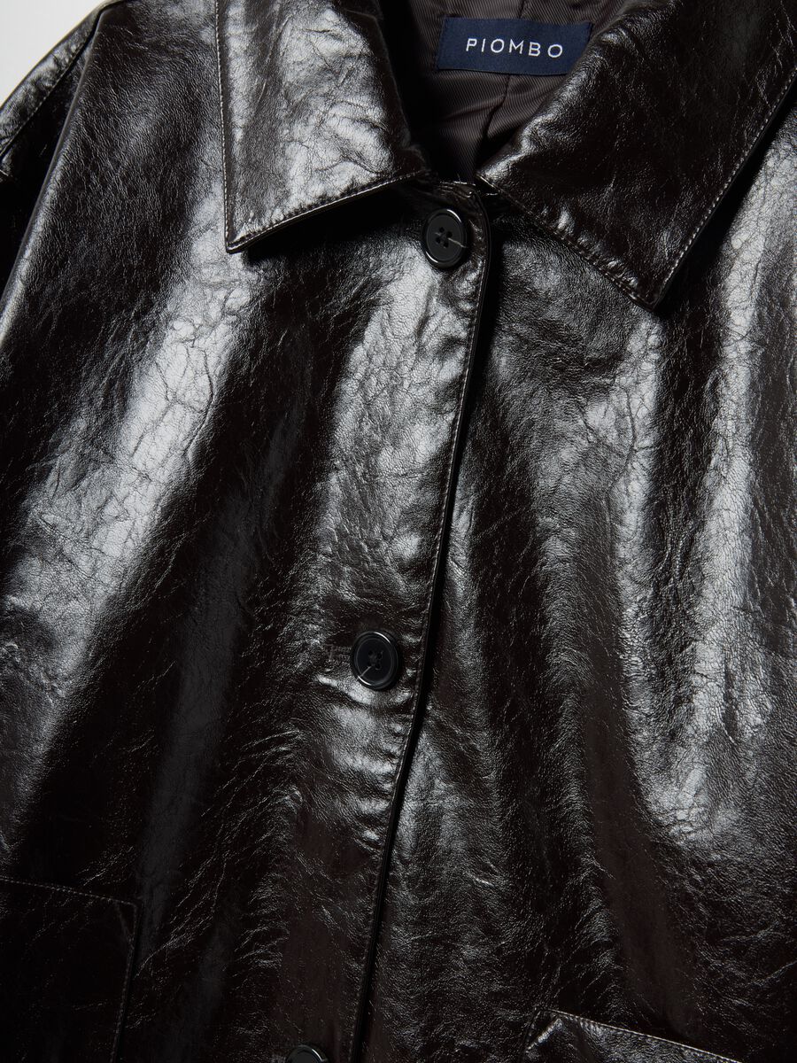 Shiny black regular fit jacket with collar and buttons_5