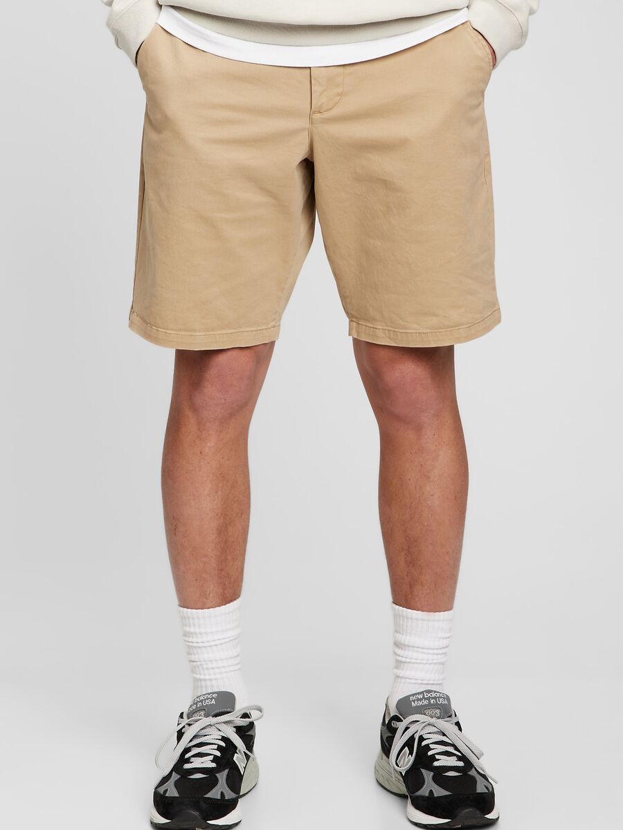 Stretch cotton chino Bermuda shorts_0