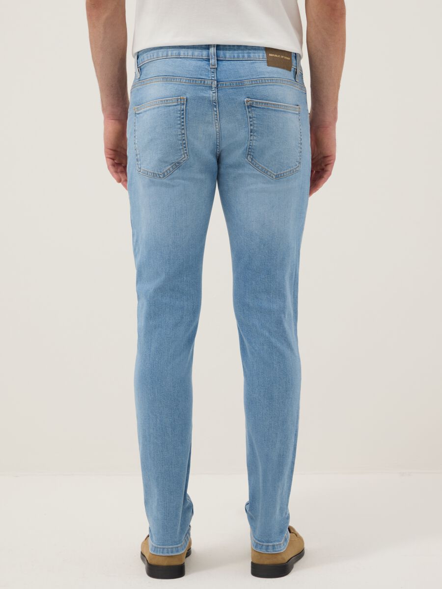 Jeans in cotone elasticizzato azzurro skinny fit_2