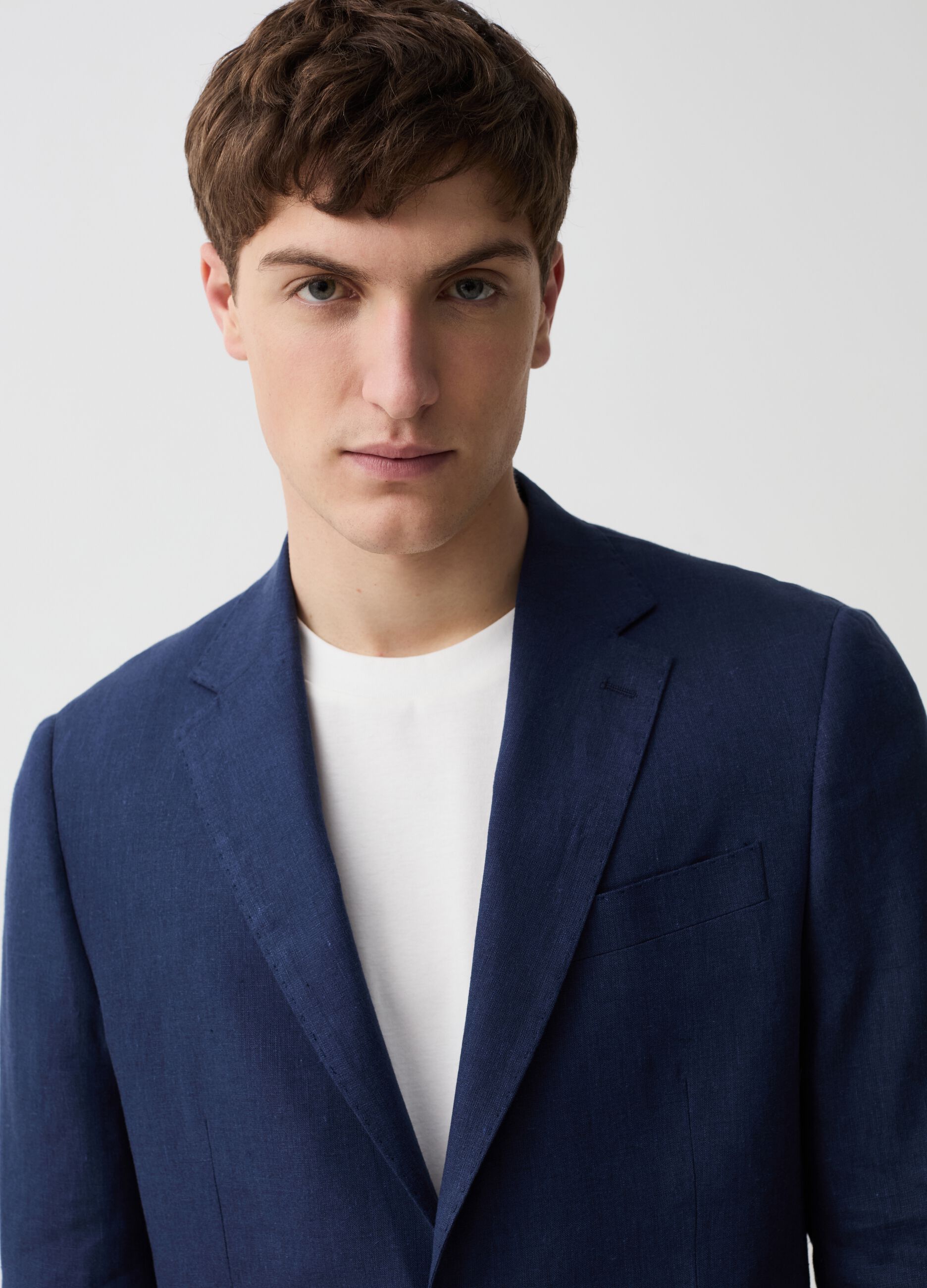Slim-fit single-breasted blazer in linen