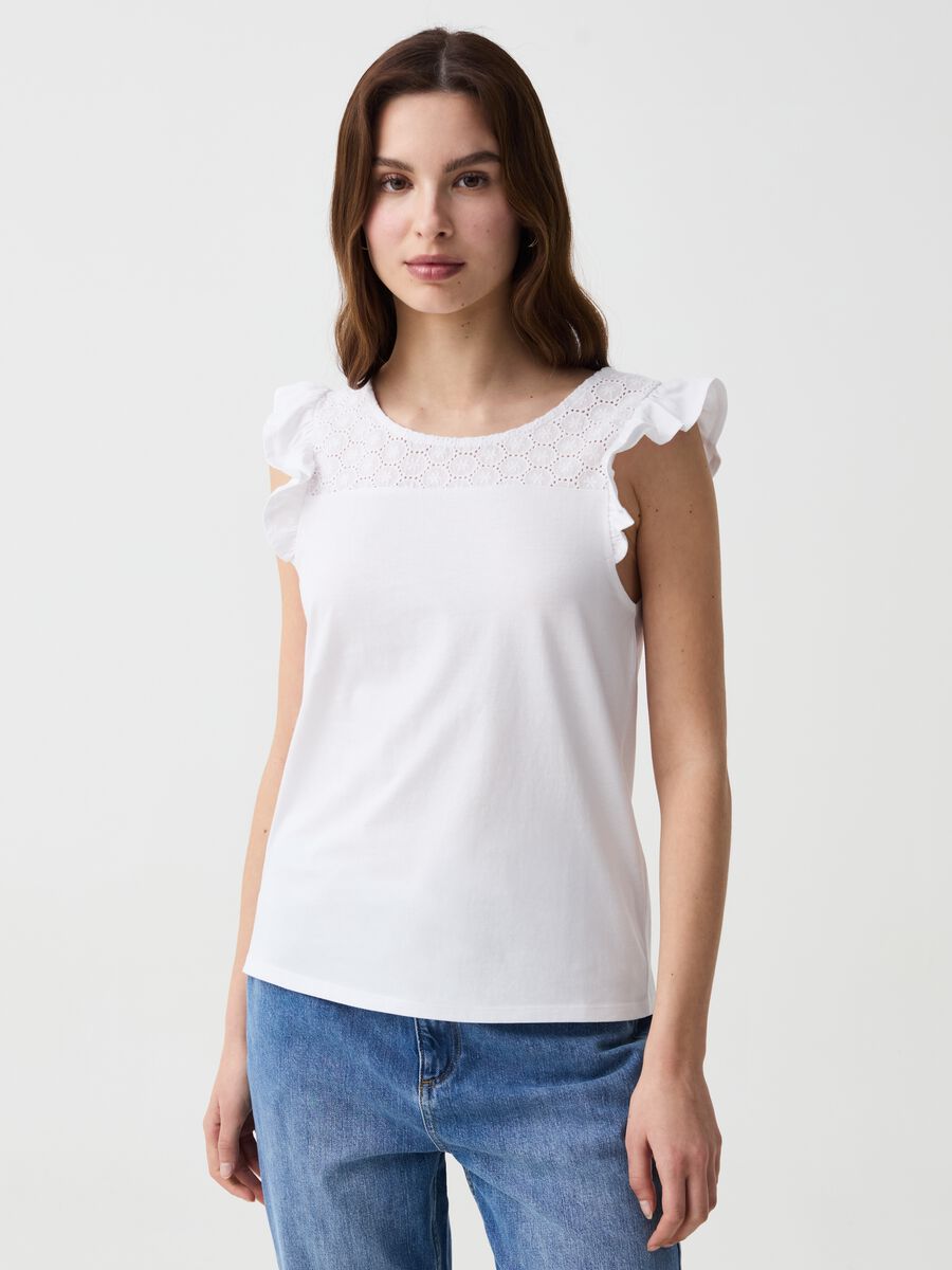 T-shirt with broderie anglaise insert and flounce_0