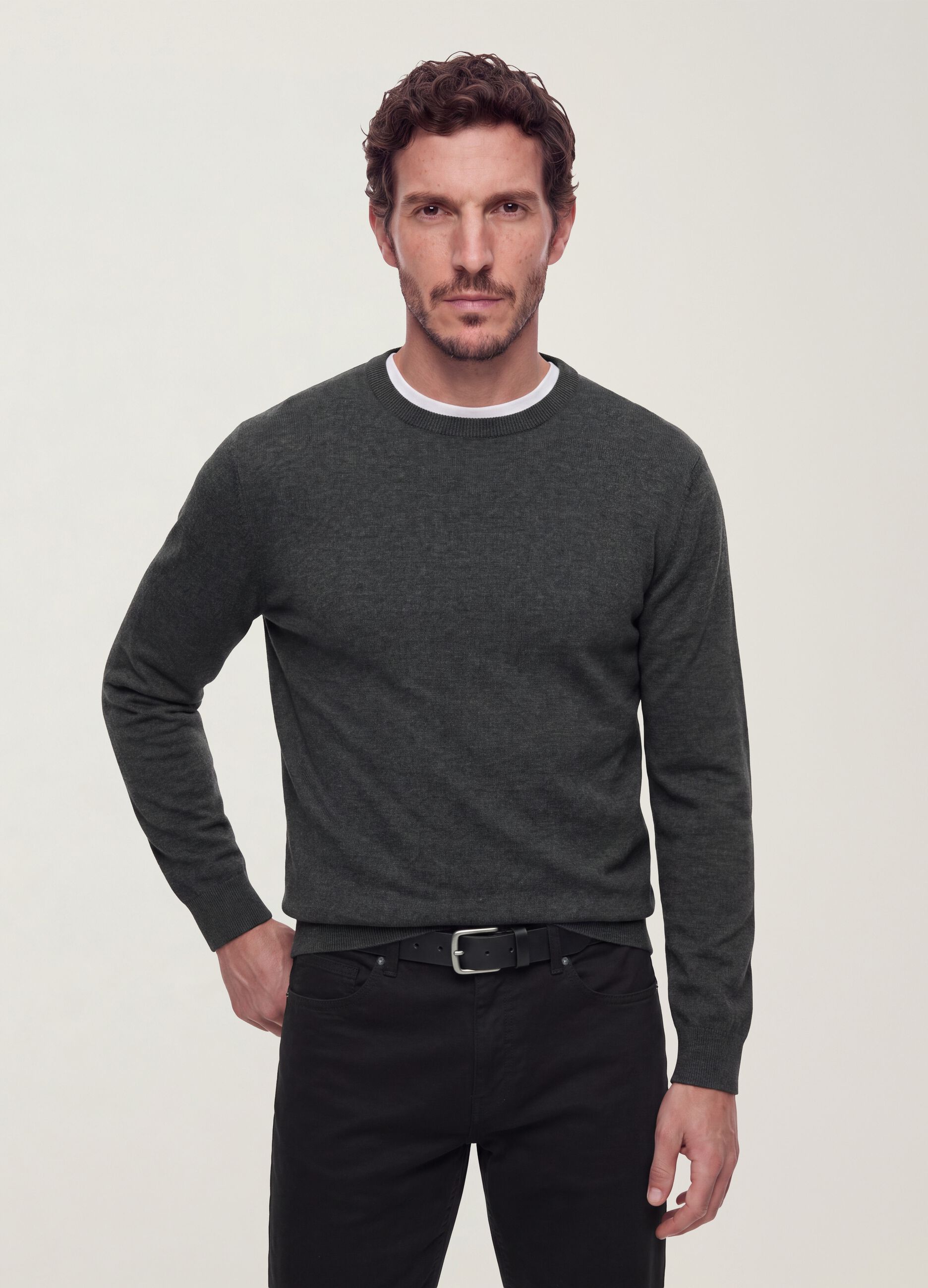 Grey crew-neck viscose-blend jumper, regular fit