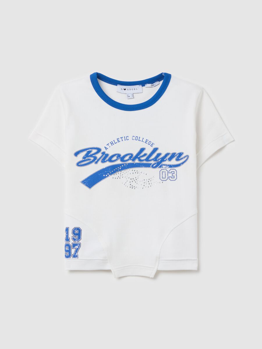T-shirt with printed lettering_4
