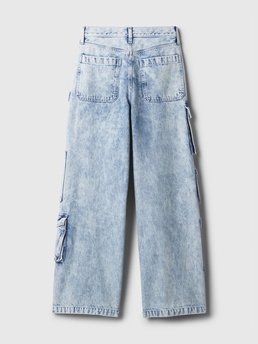 Baggy-fit cargo jeans with multiple pockets_7