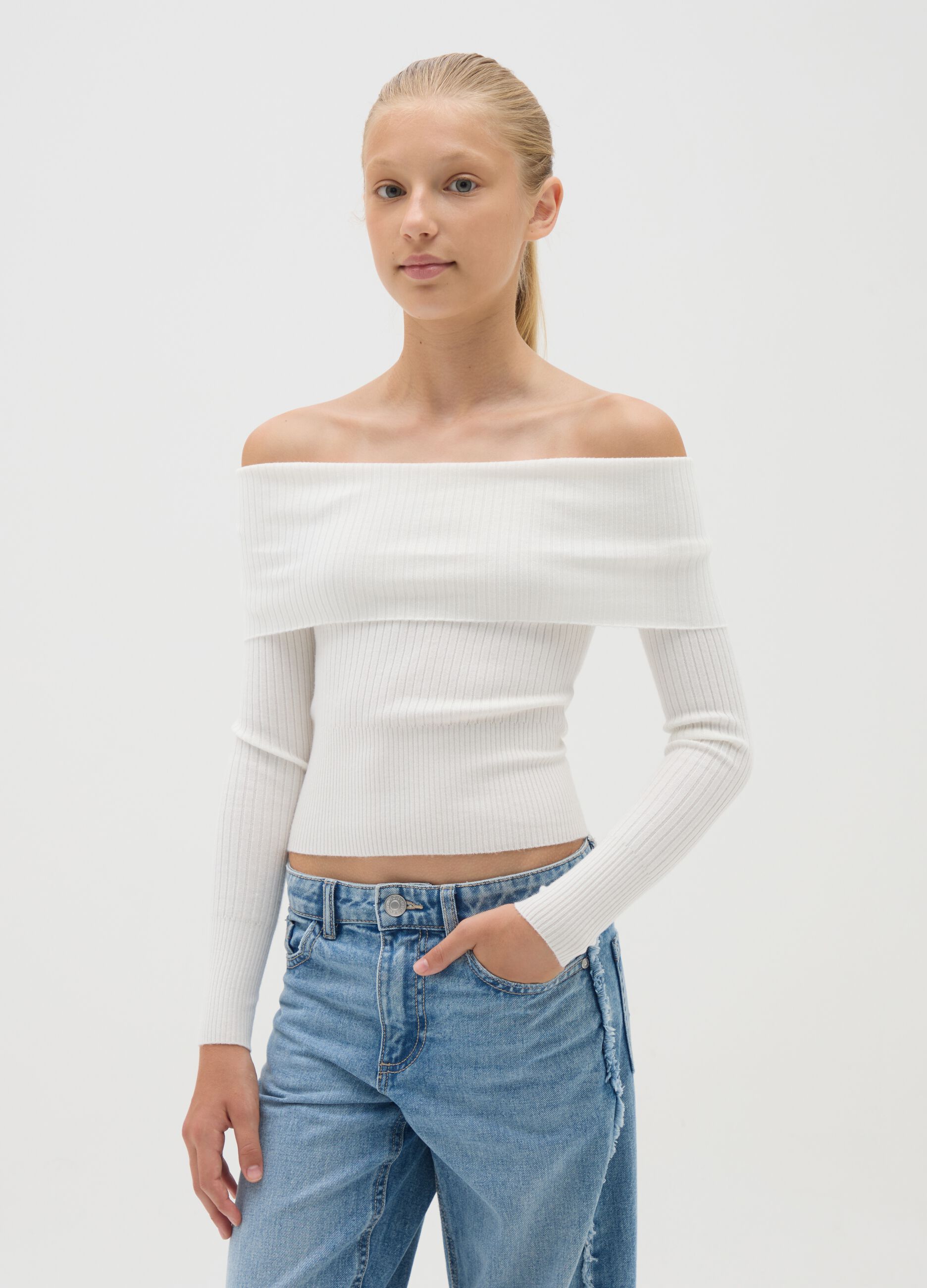 Girls' fitted white viscose blend top