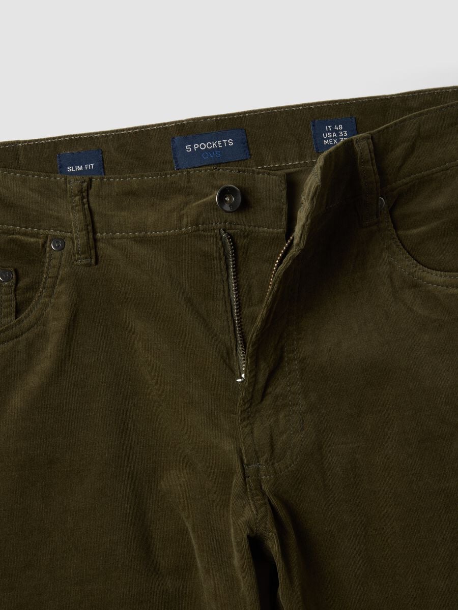 Pantaloni verdi a costine in cotone elasticizzato slim fit_1