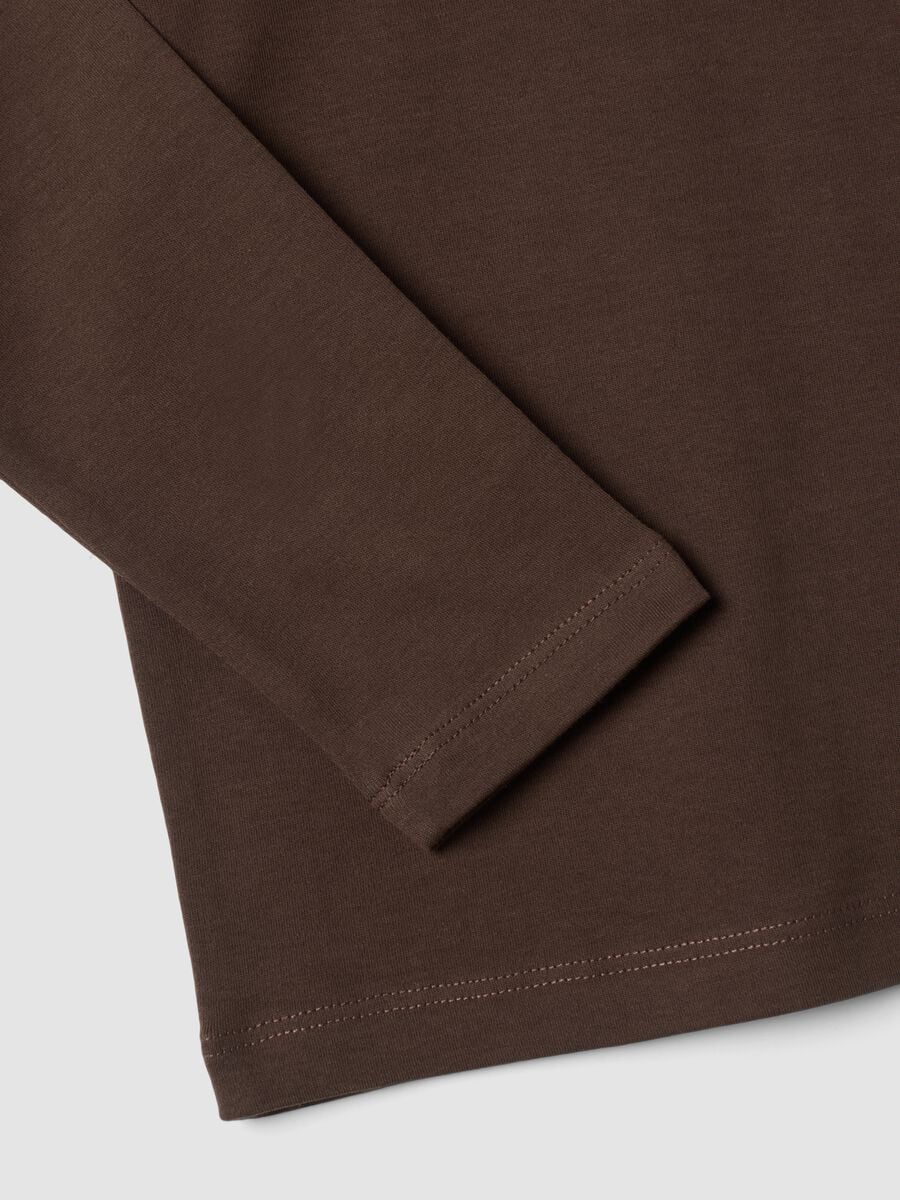 Maglia marrone chiaro dolcevita in puro cotone organico_3