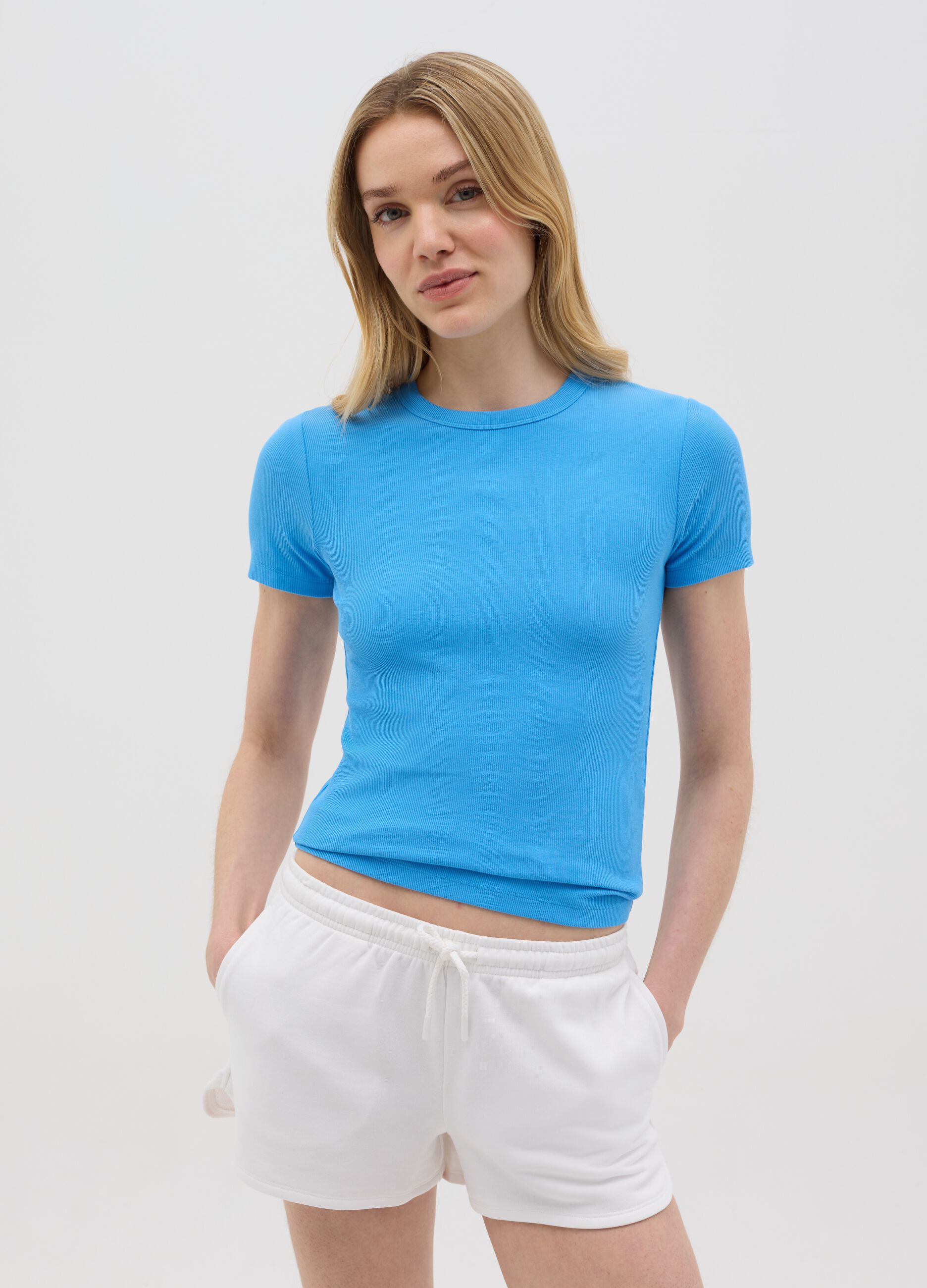 T-shirt da donna in cotone elasticizzato azzurro regular fit