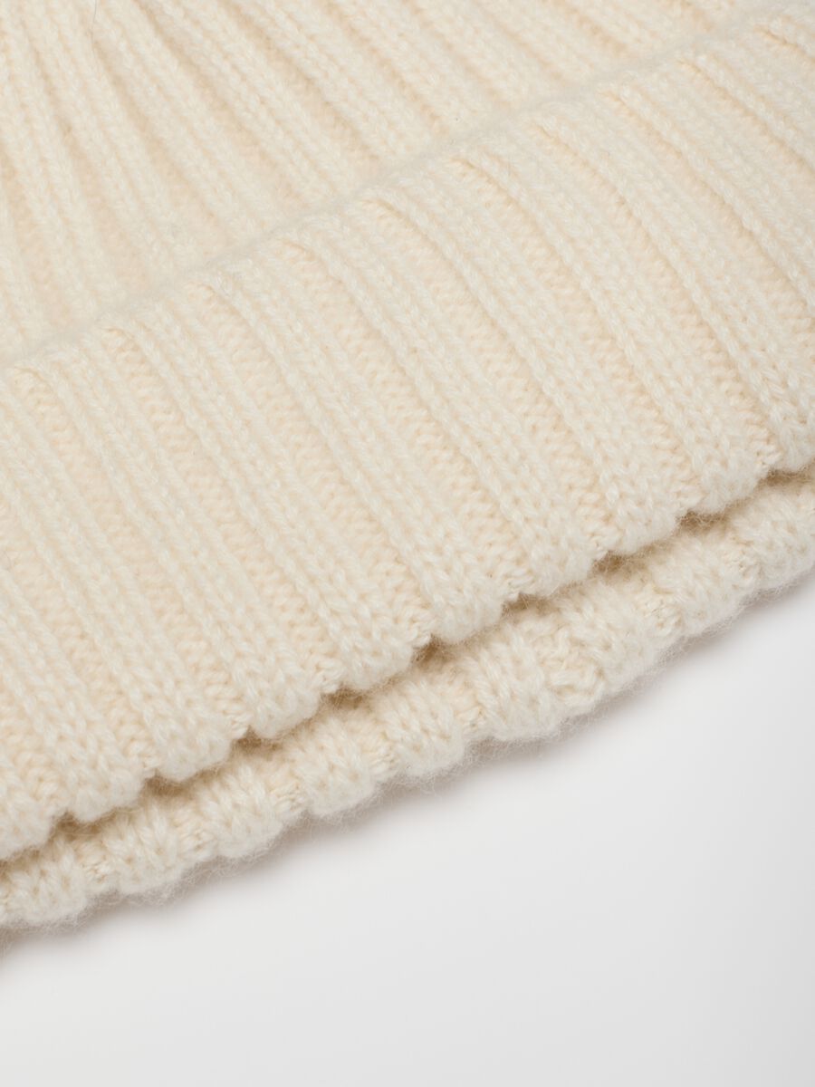 Cappello in puro cashmere beige_1