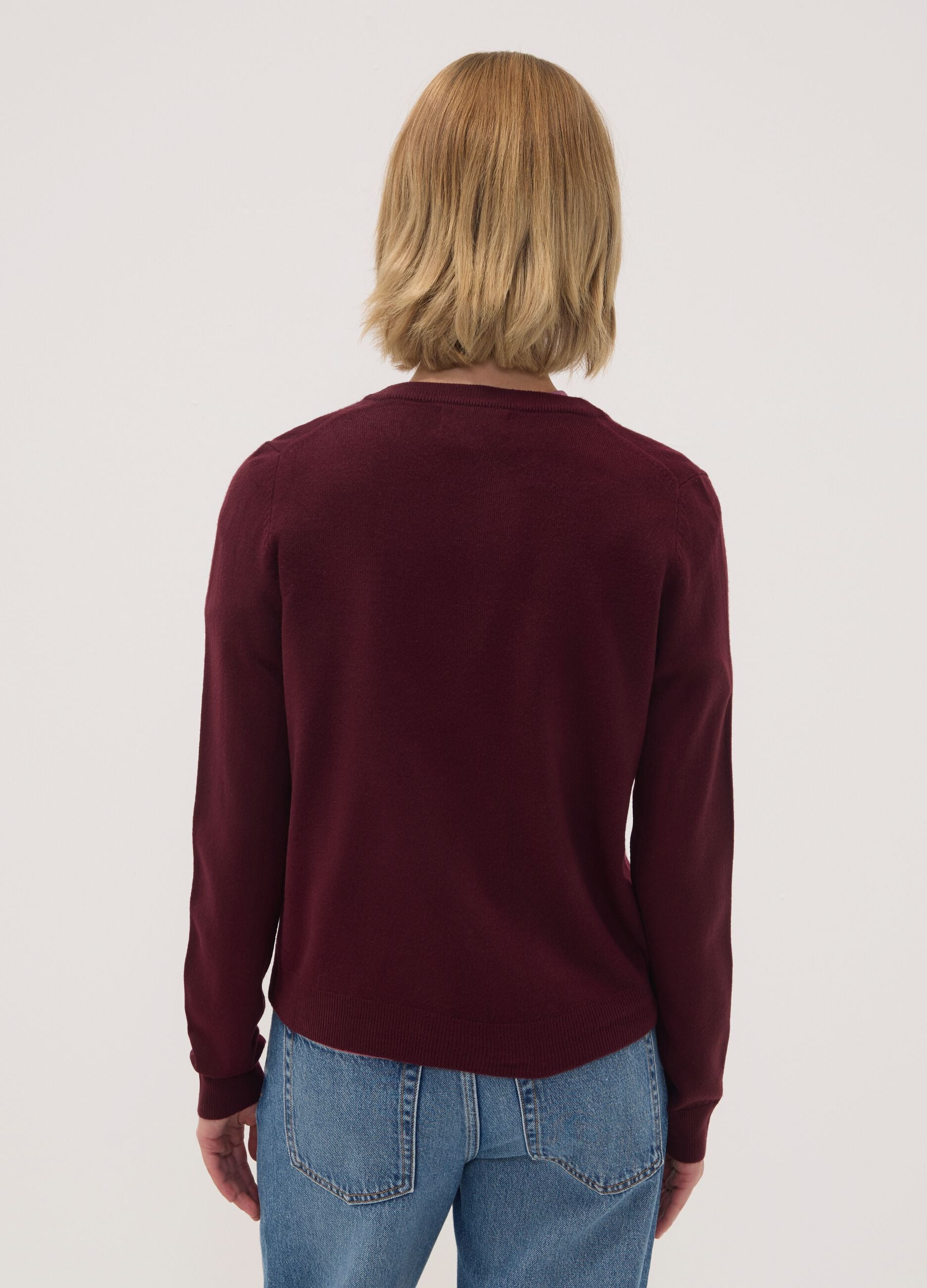 Cardigan viola girocollo regular fit con bottoni