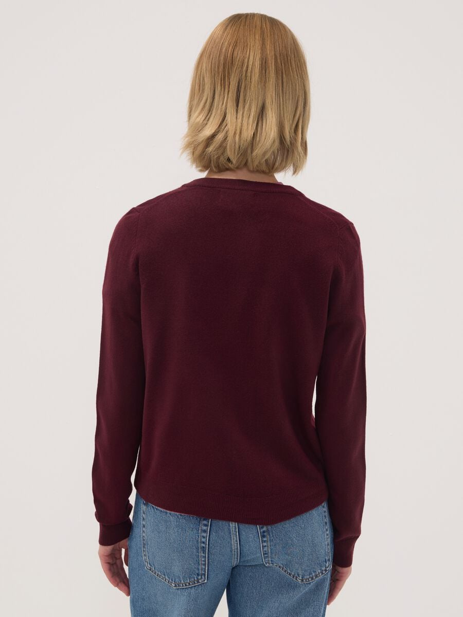 Cardigan viola girocollo regular fit con bottoni_3