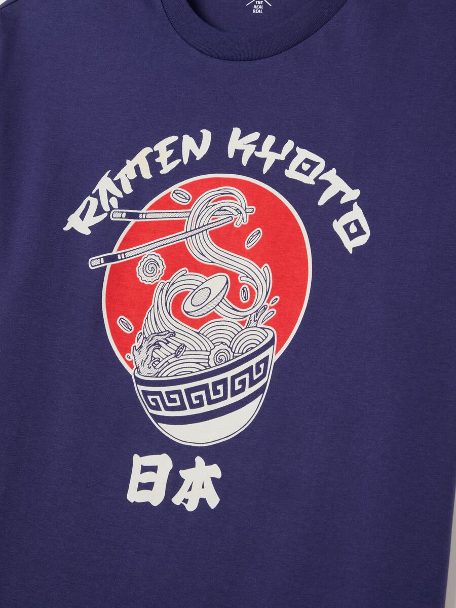 Blue Short Sleeve T-shirt with Ramen Print_5