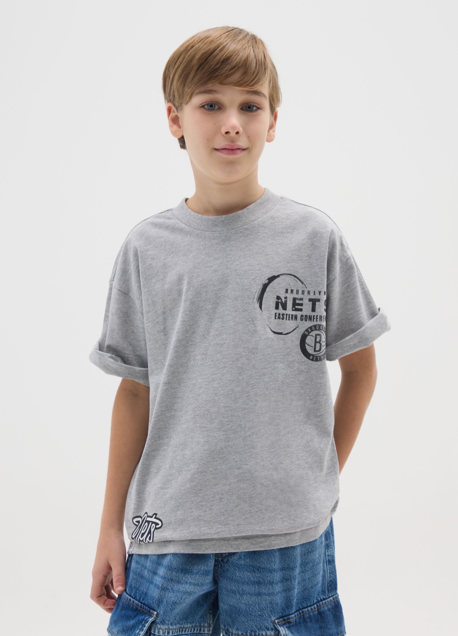 Grey cotton boy's t-shirt with Nets logo