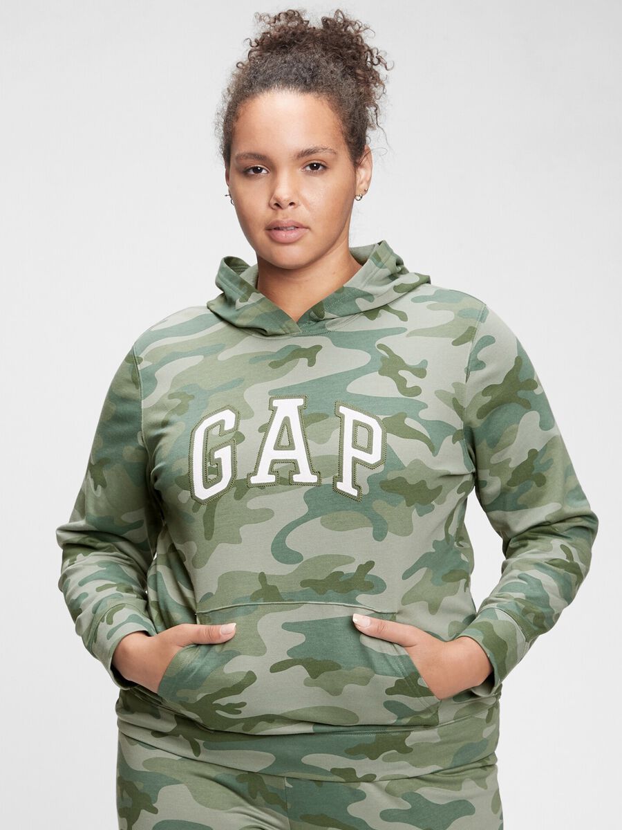 Camo hoodie with embroidered logo_2