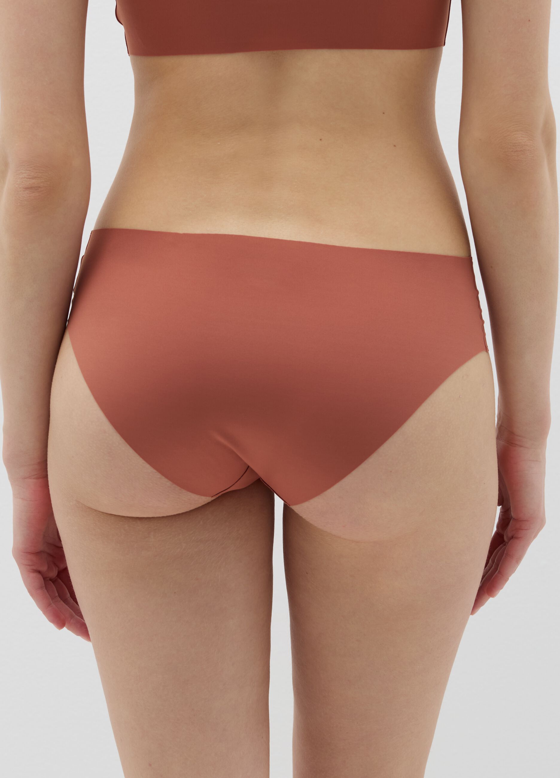 High-rise briefs in stretch microfibre