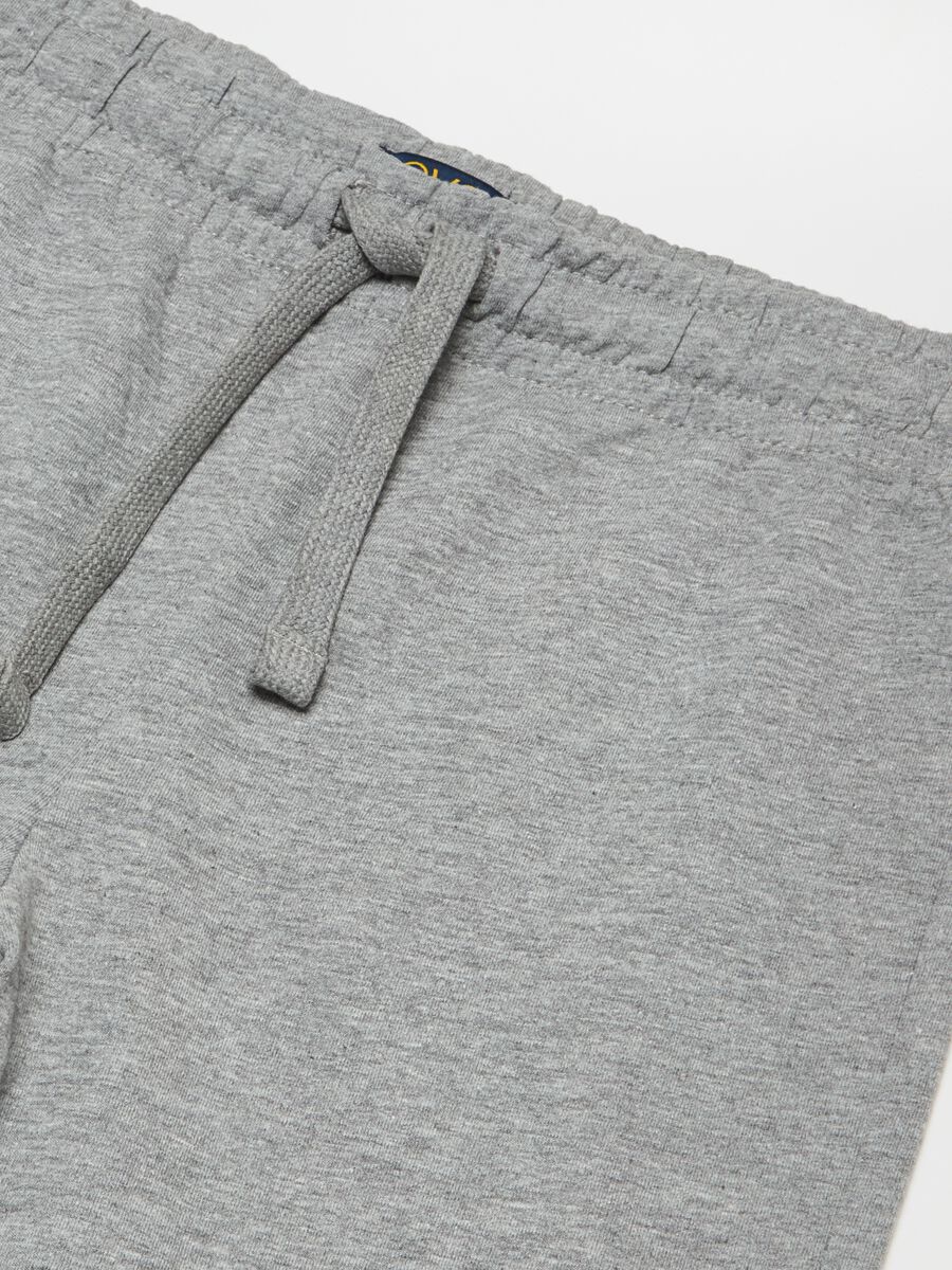 Shorts in French Terry con coulisse_2