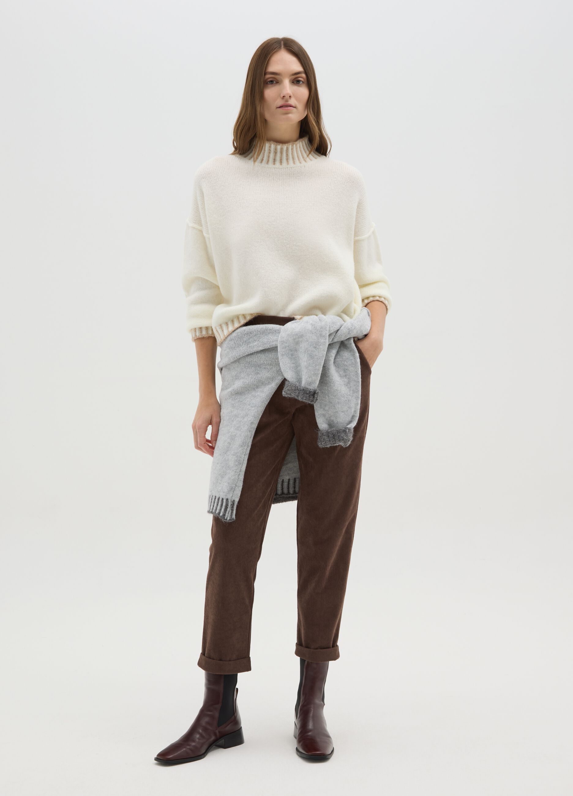 Regular fit brown trousers