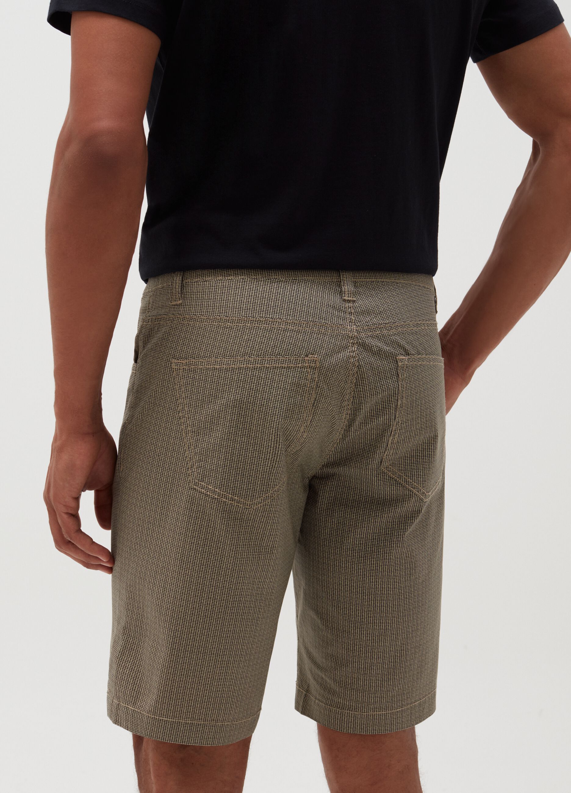 Poplin Bermuda shorts with micro pattern