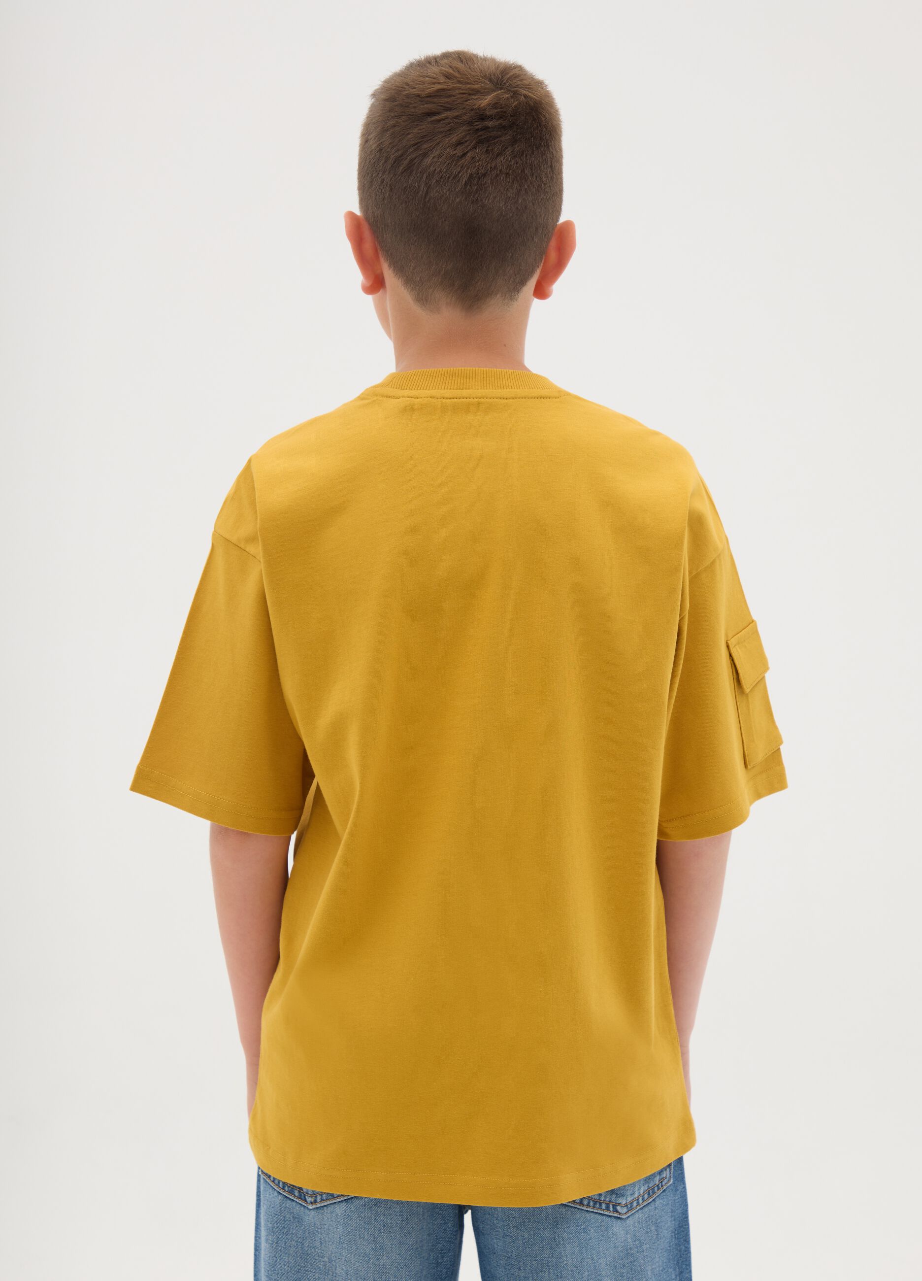 Boys' pure cotton gold regular fit t-shirt with pockets