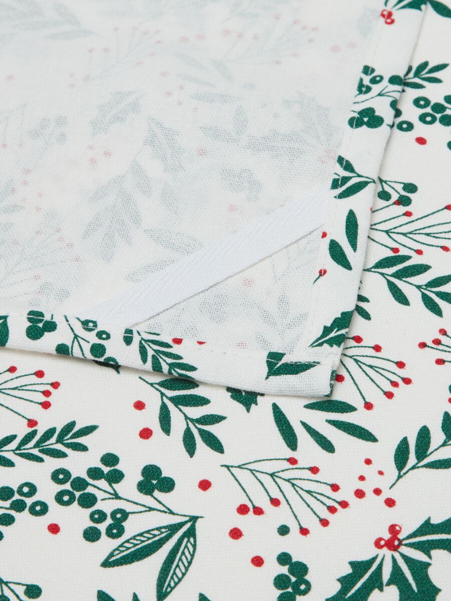 Tea towel with Christmas theme_2