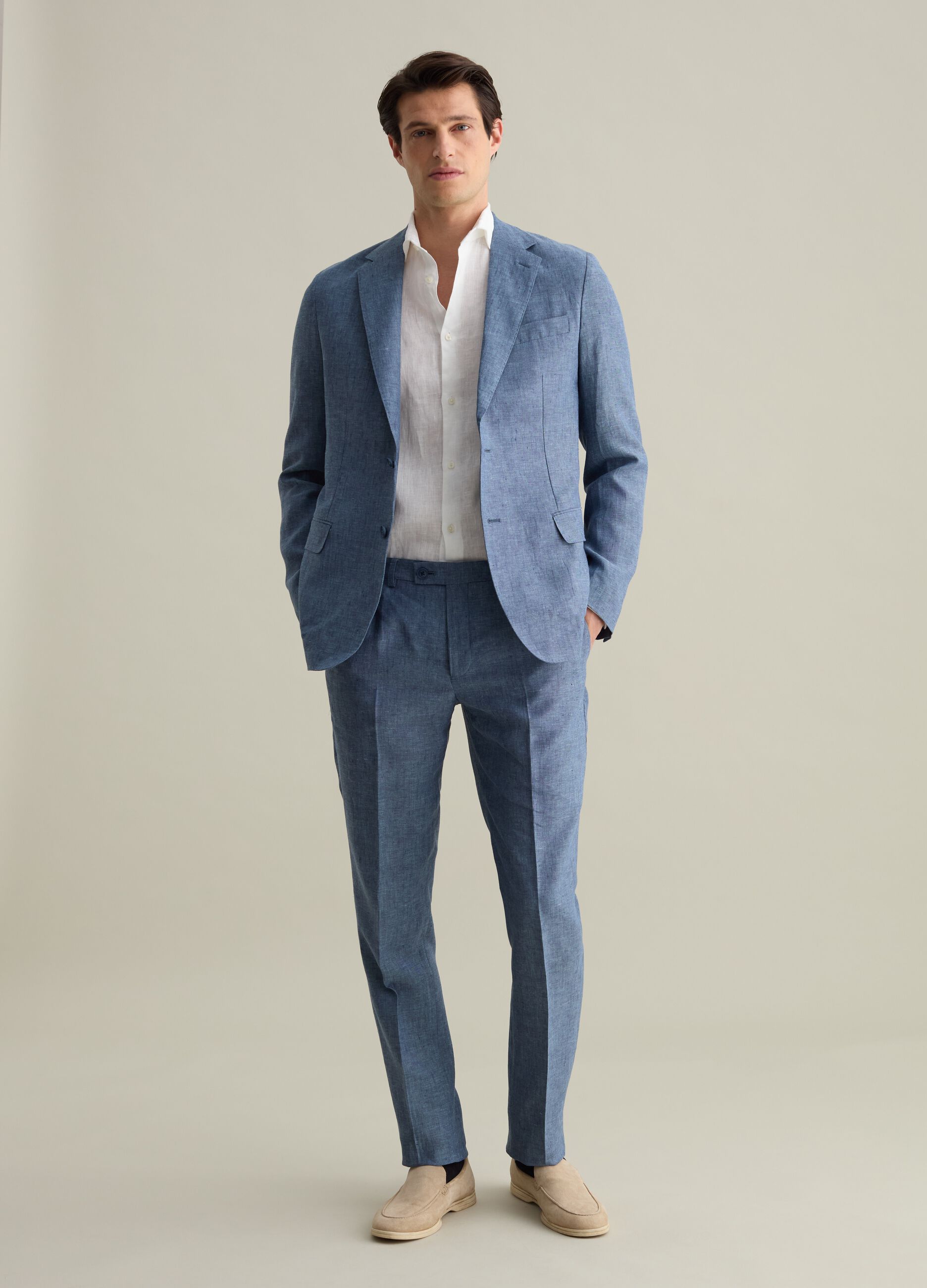 Contemporary slim-fit trousers in linen