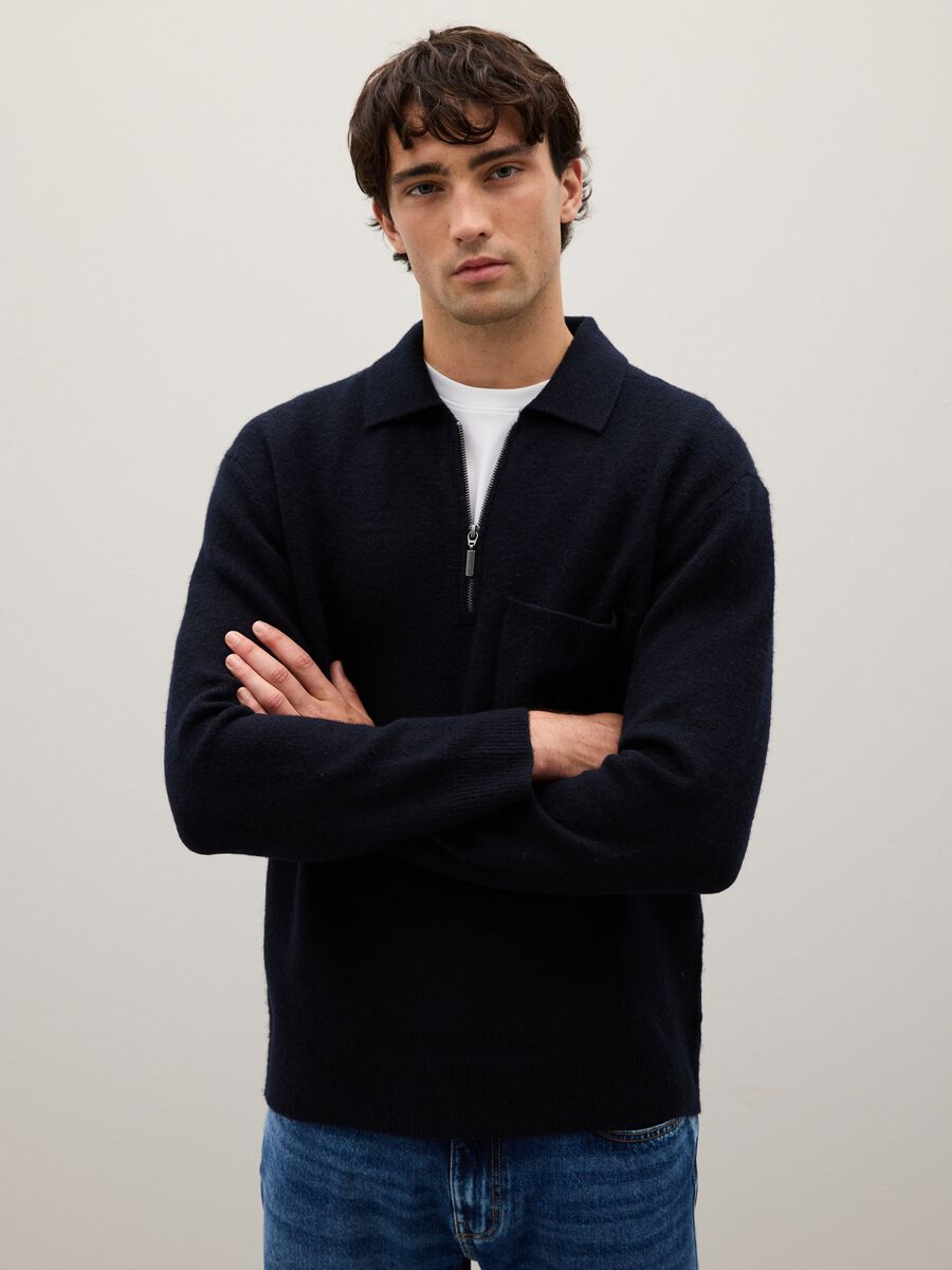 Blue pullover with oversized fit_0