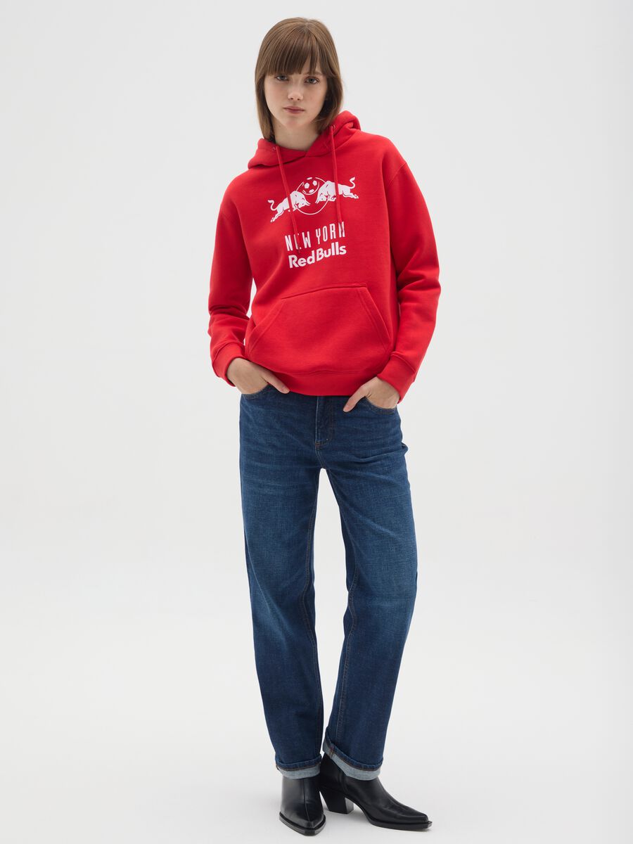 Red hoodie with kangaroo pocket_1