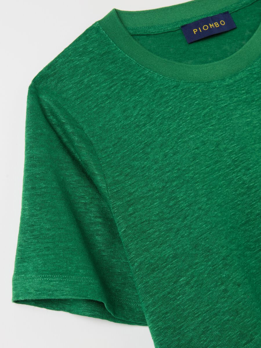 Short-sleeved T-shirt in green linen_5