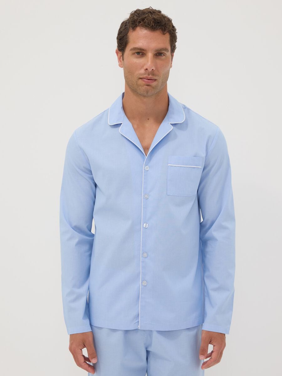 Pigiama azzurro in cotone organico con colletto_1