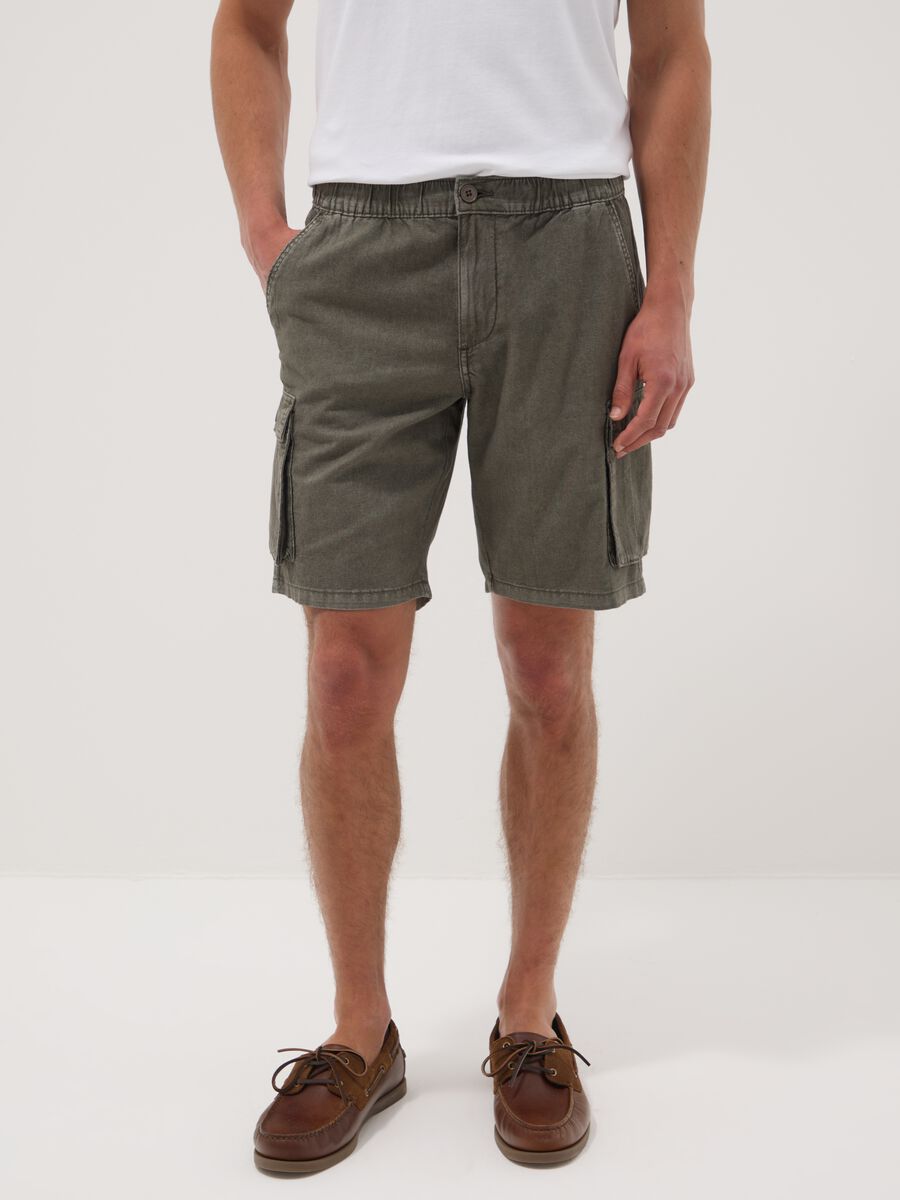 Green linen-blend cargo bermuda shorts_2