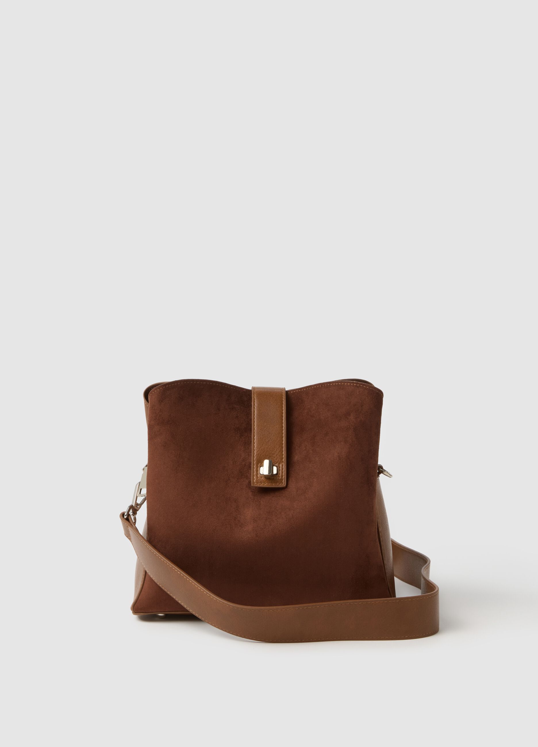 Brown shoulder bag with zip