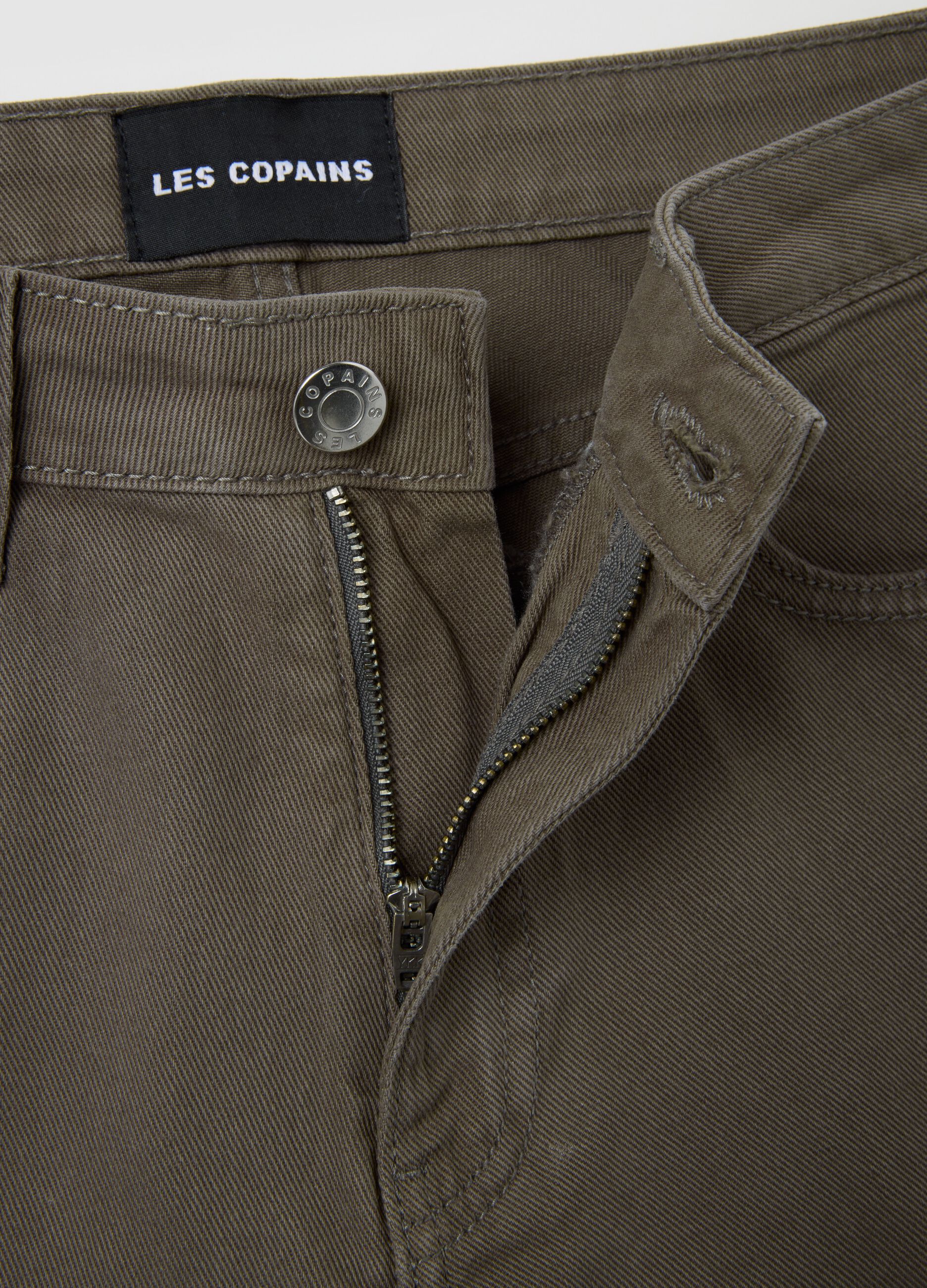 Women's grey cotton shorts in regular fit