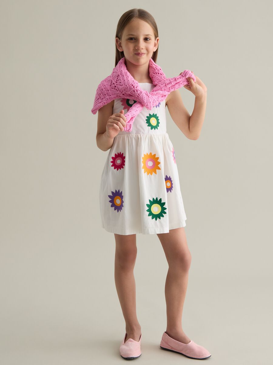 Sleeveless white dress with colourful floral prints PIOMBO Kids_1