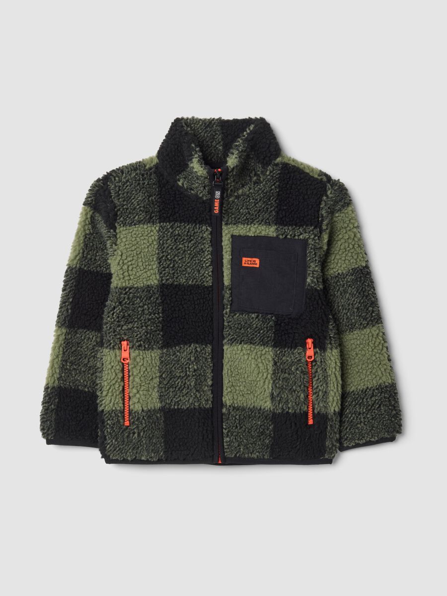 Felpa sherpa verde e nera girocollo a quadri con zip over fit_0