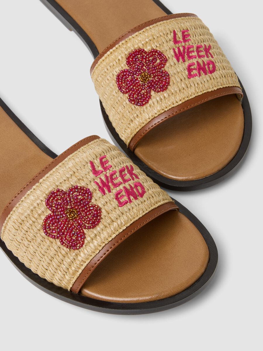 Beige flat sandals with braided embroidered strap_1