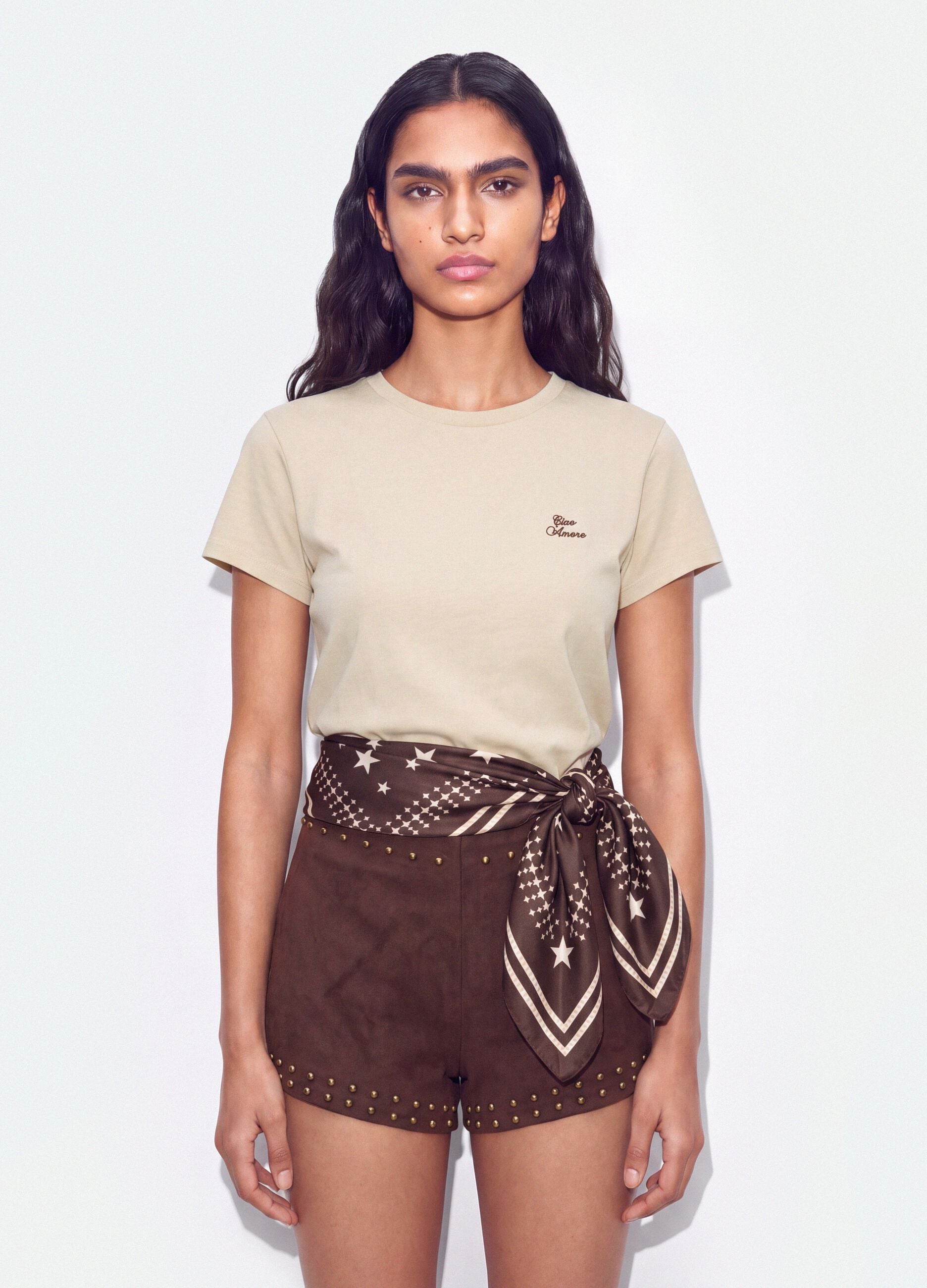 T-shirt crop beige in puro cotone a girocollo con stampa